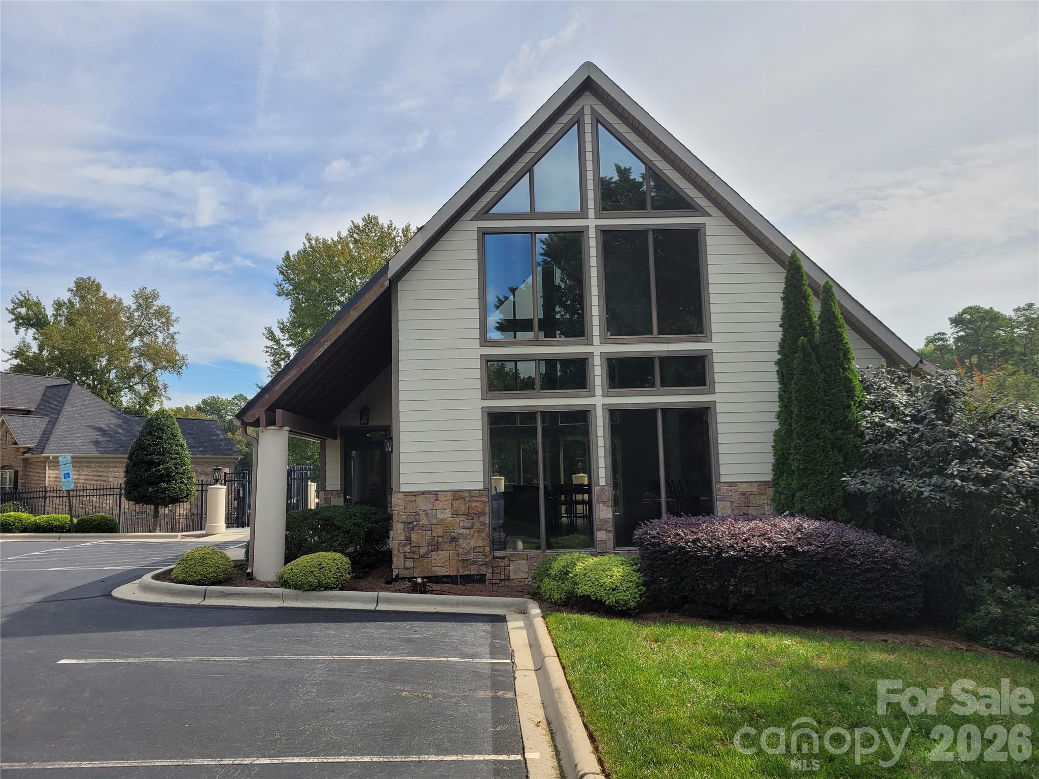 6859 Lakecrest Court — Denver