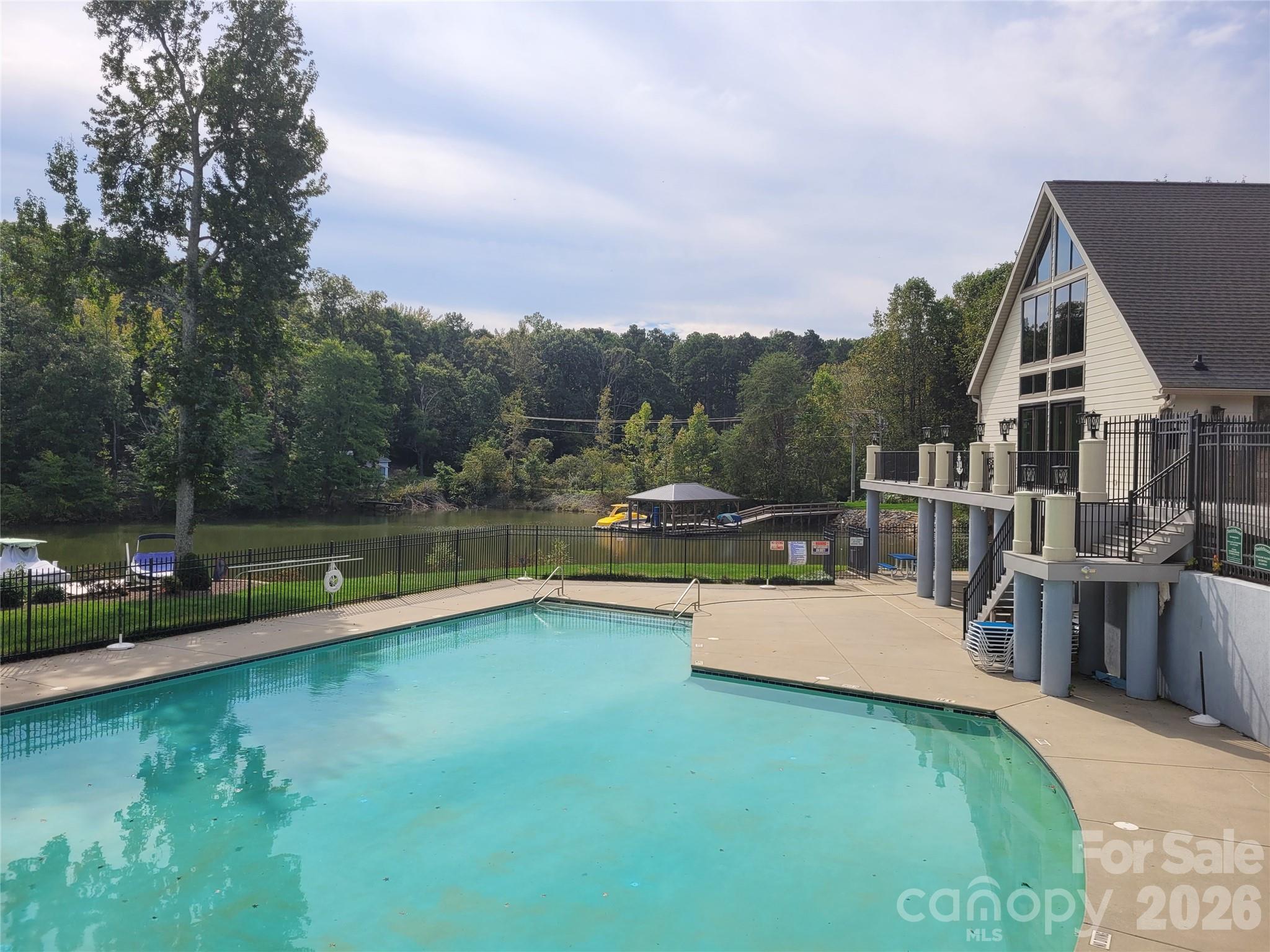 6859 Lakecrest Court — Denver