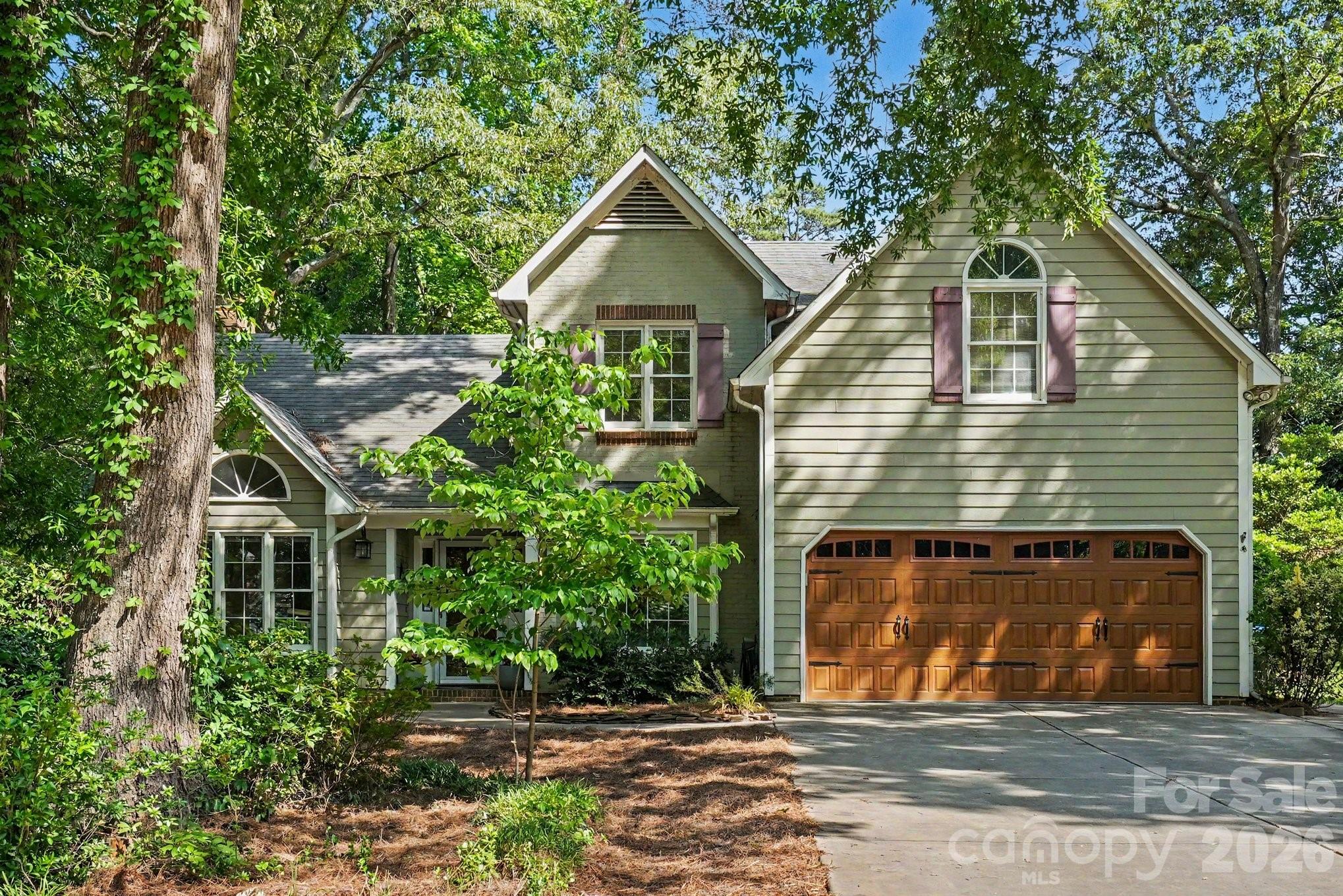 3032 Oakcroft Drive — Matthews