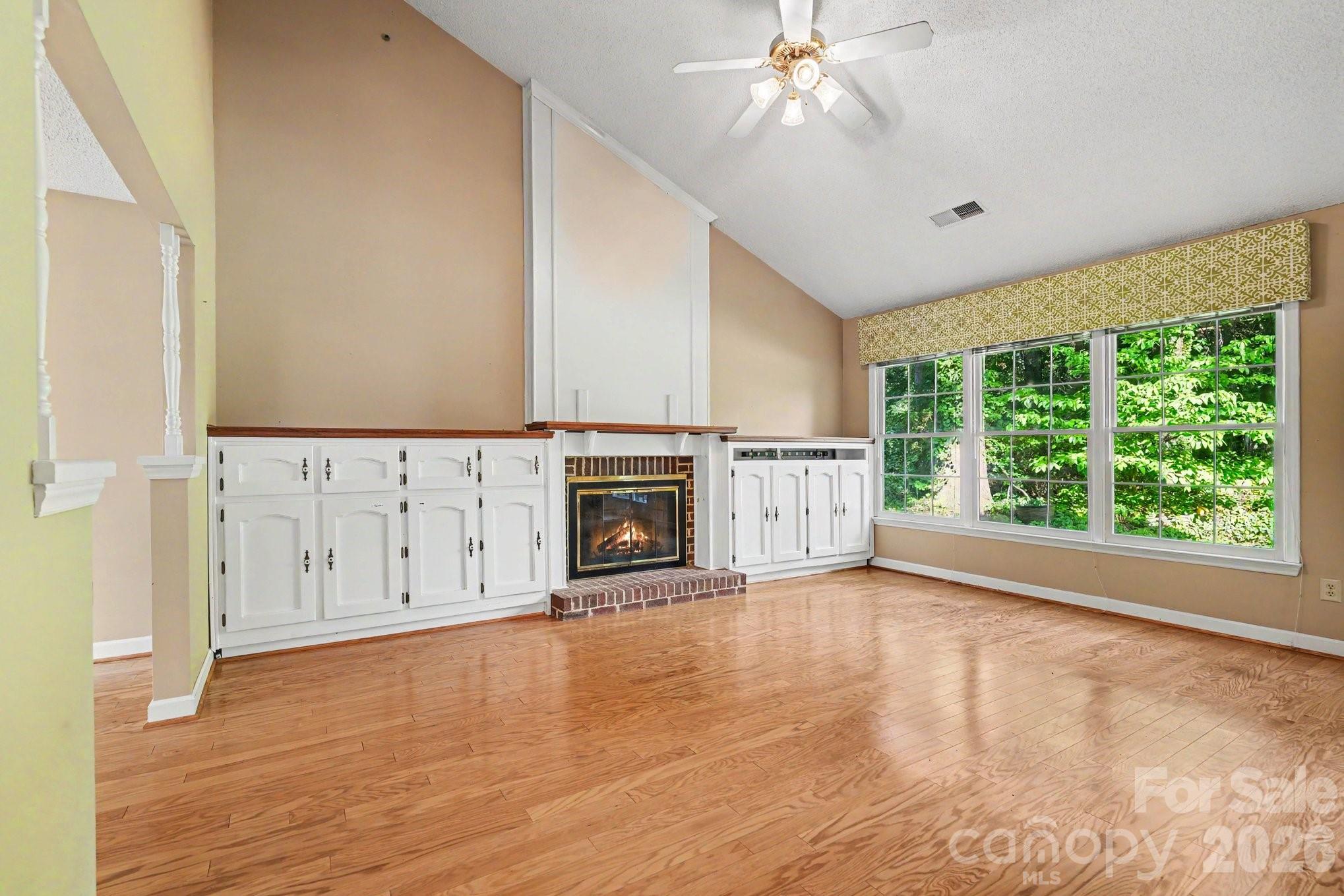 3032 Oakcroft Drive — Matthews