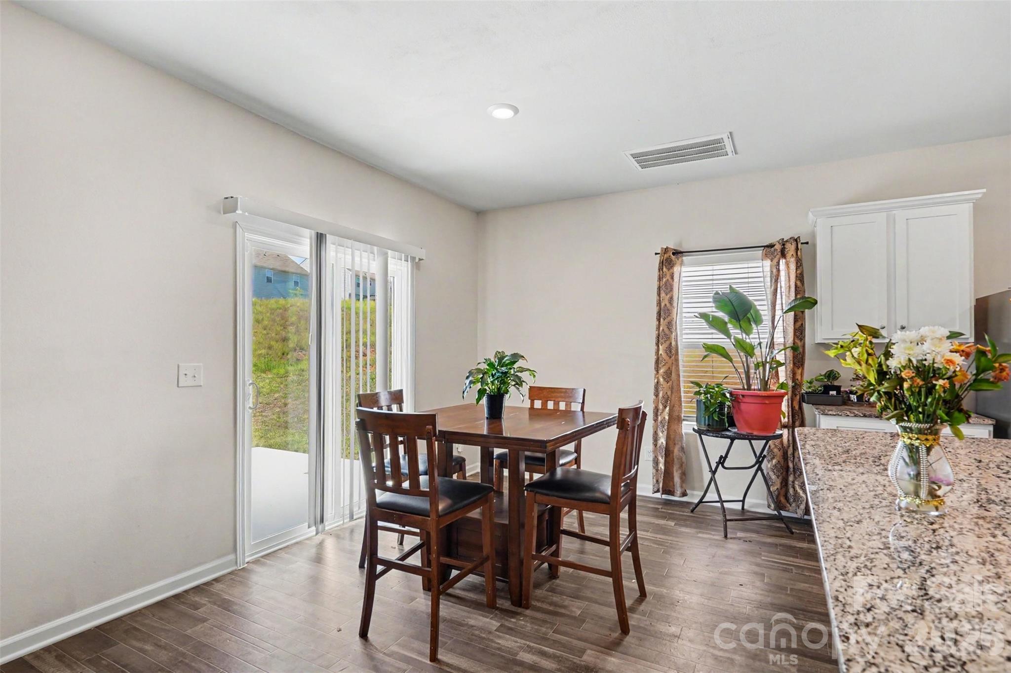 1112 Creedmore Court — Charlotte