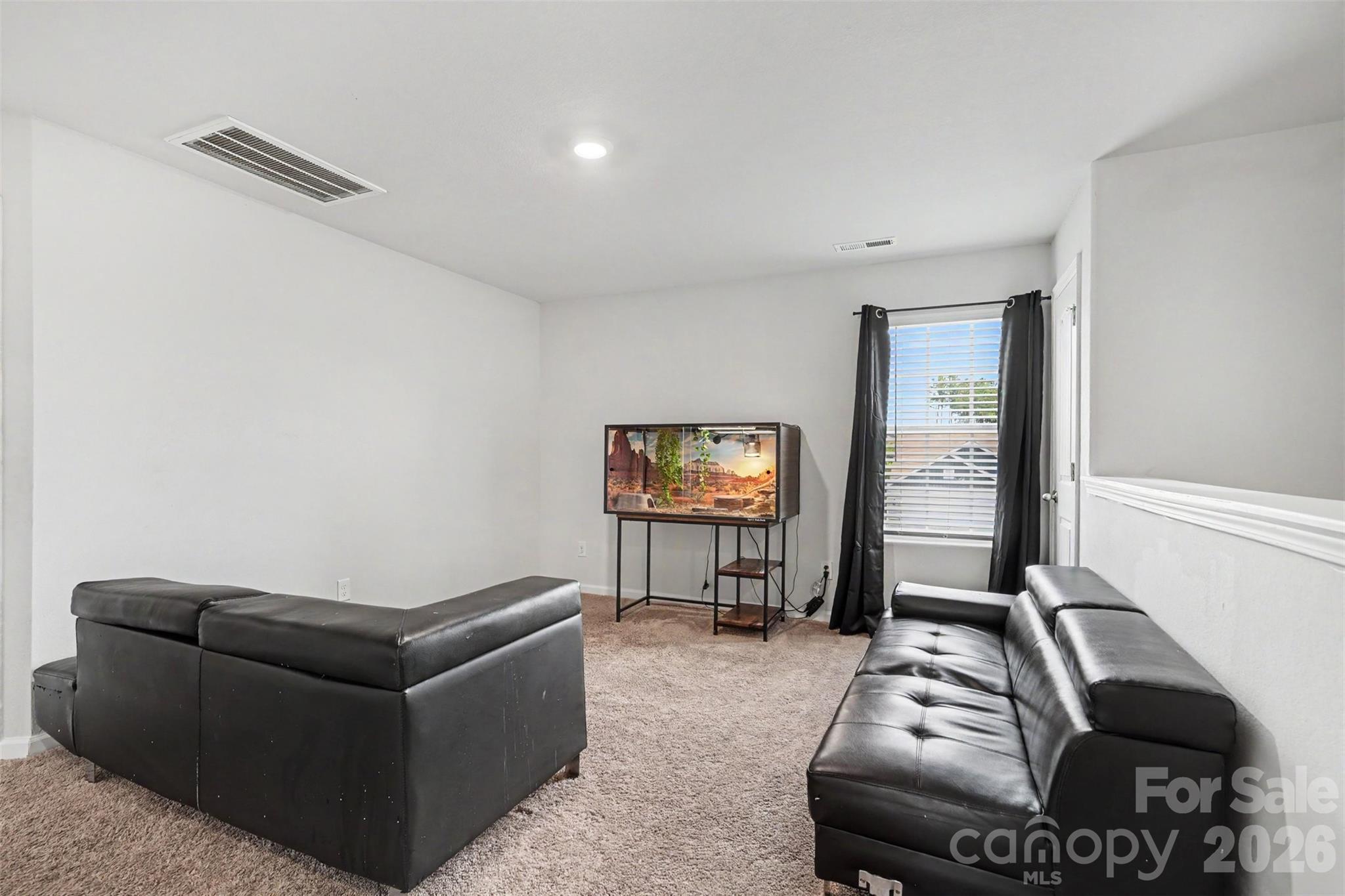 1112 Creedmore Court — Charlotte