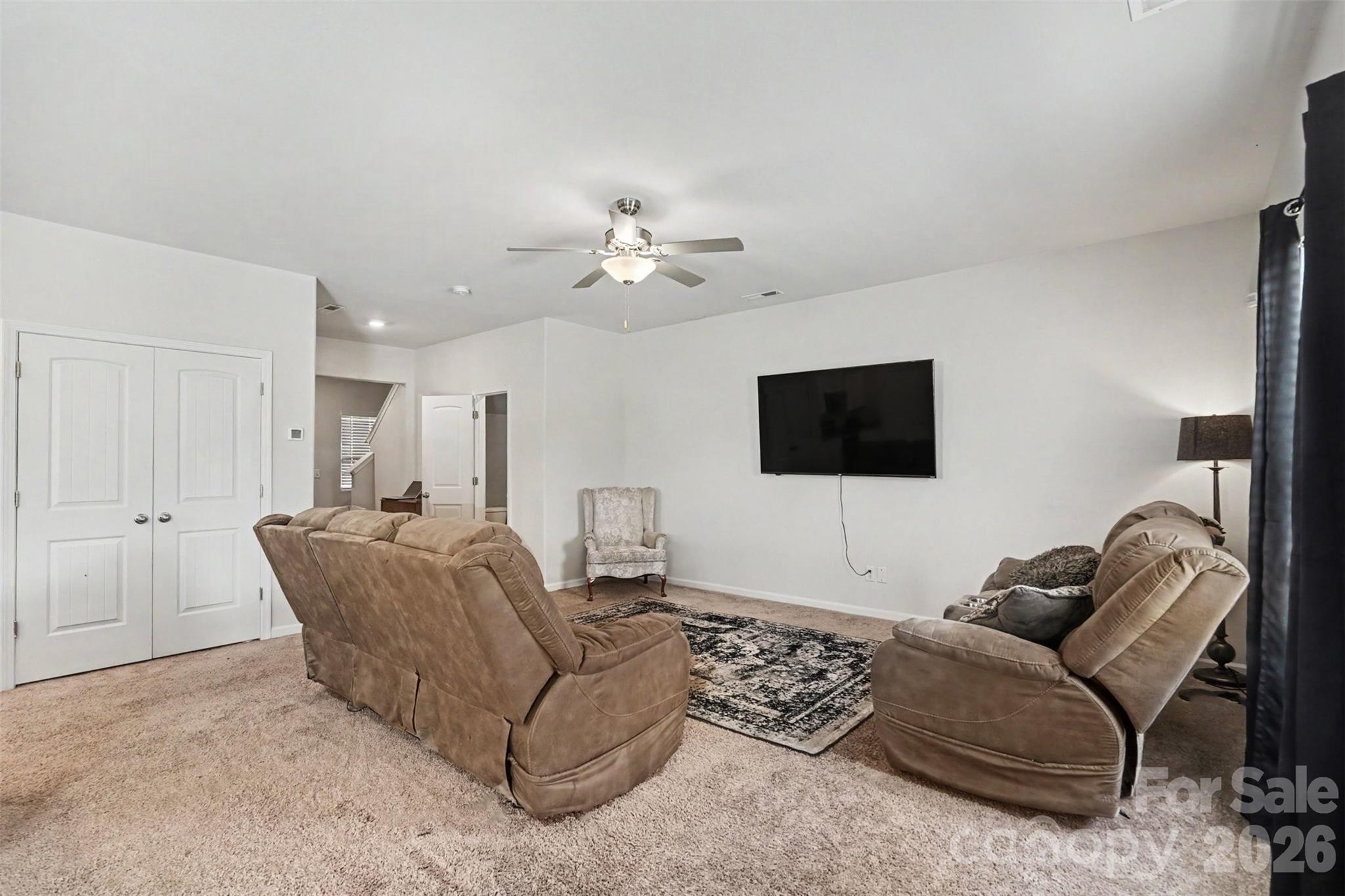 1112 Creedmore Court — Charlotte