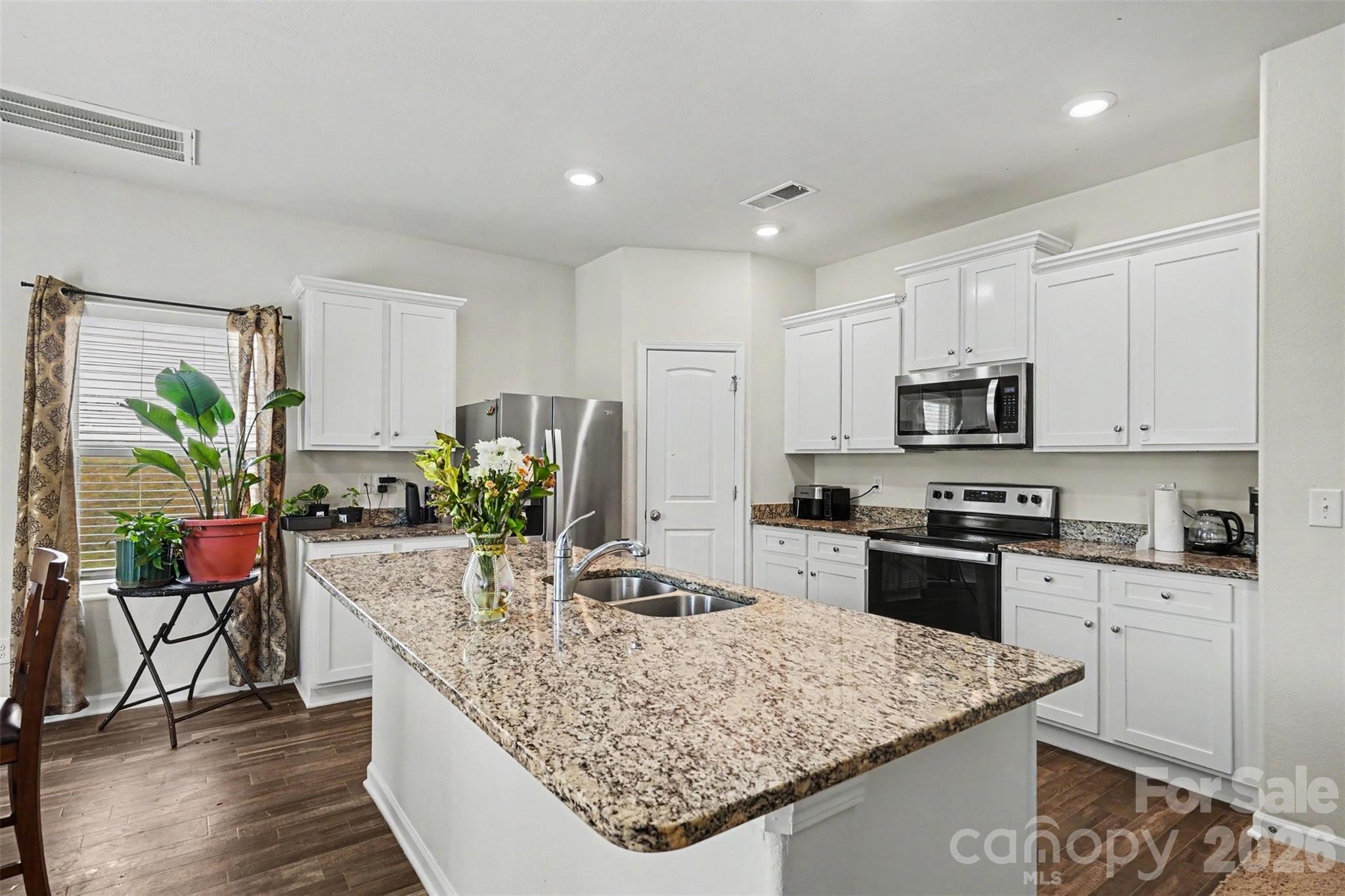 1112 Creedmore Court — Charlotte