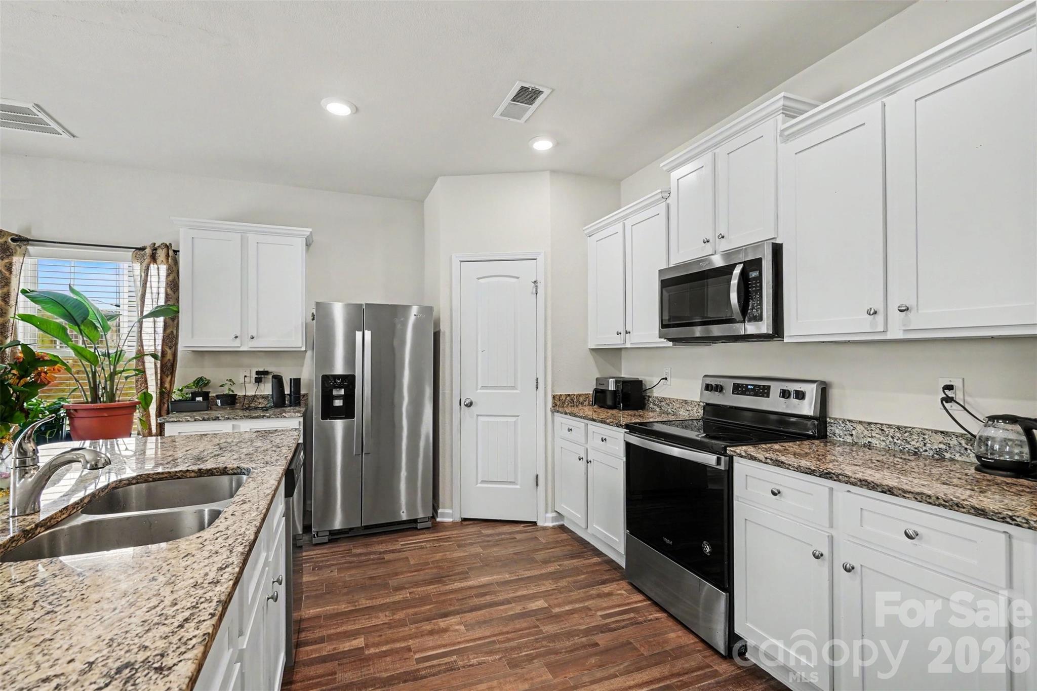 1112 Creedmore Court — Charlotte