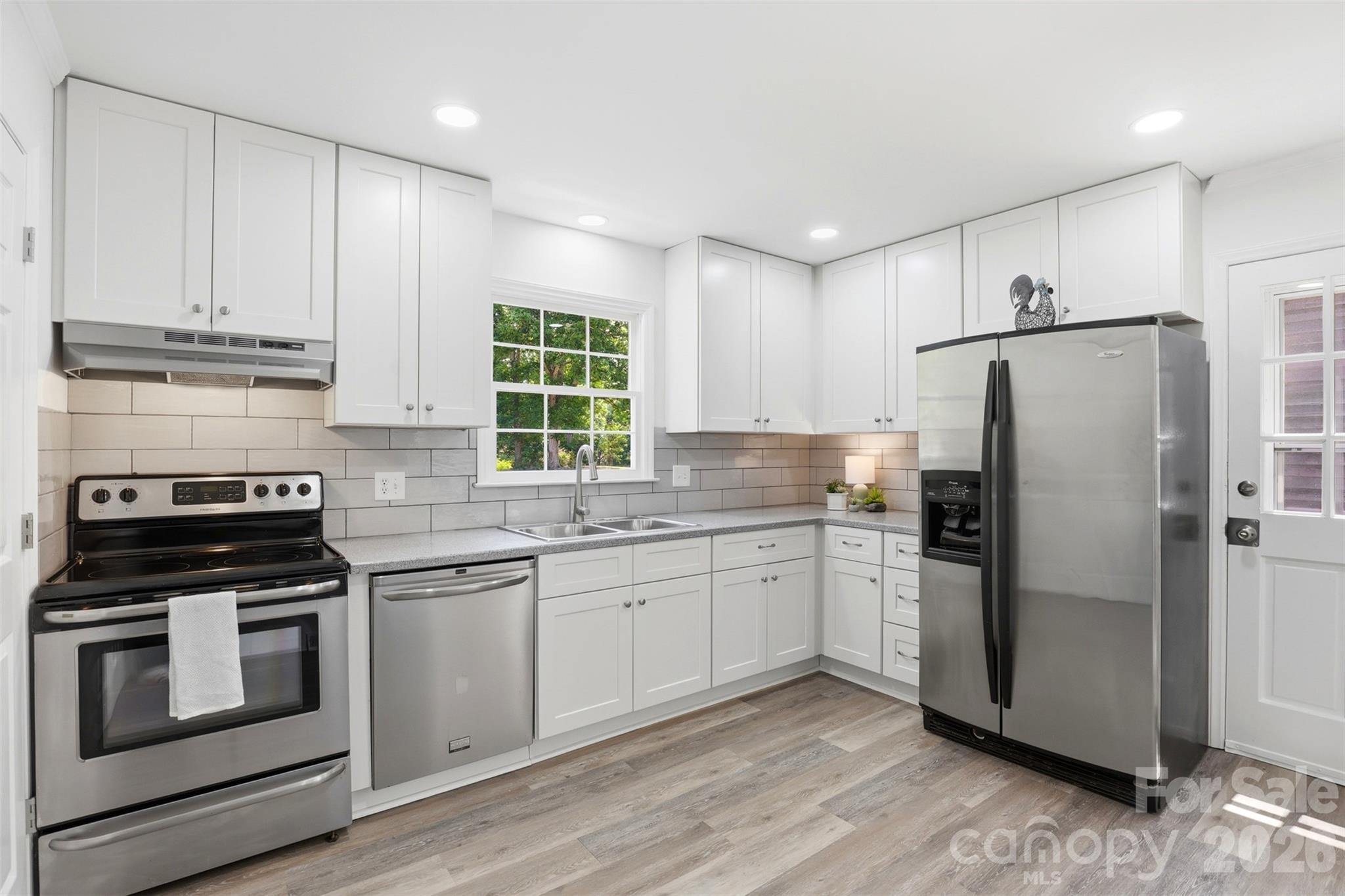 9624 Central Drive — Mint Hill