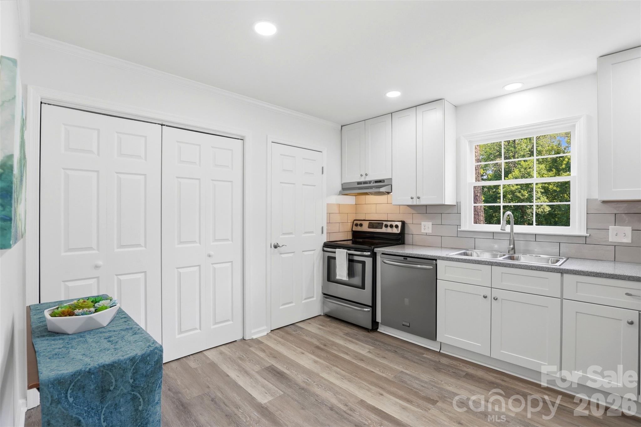 9624 Central Drive — Mint Hill