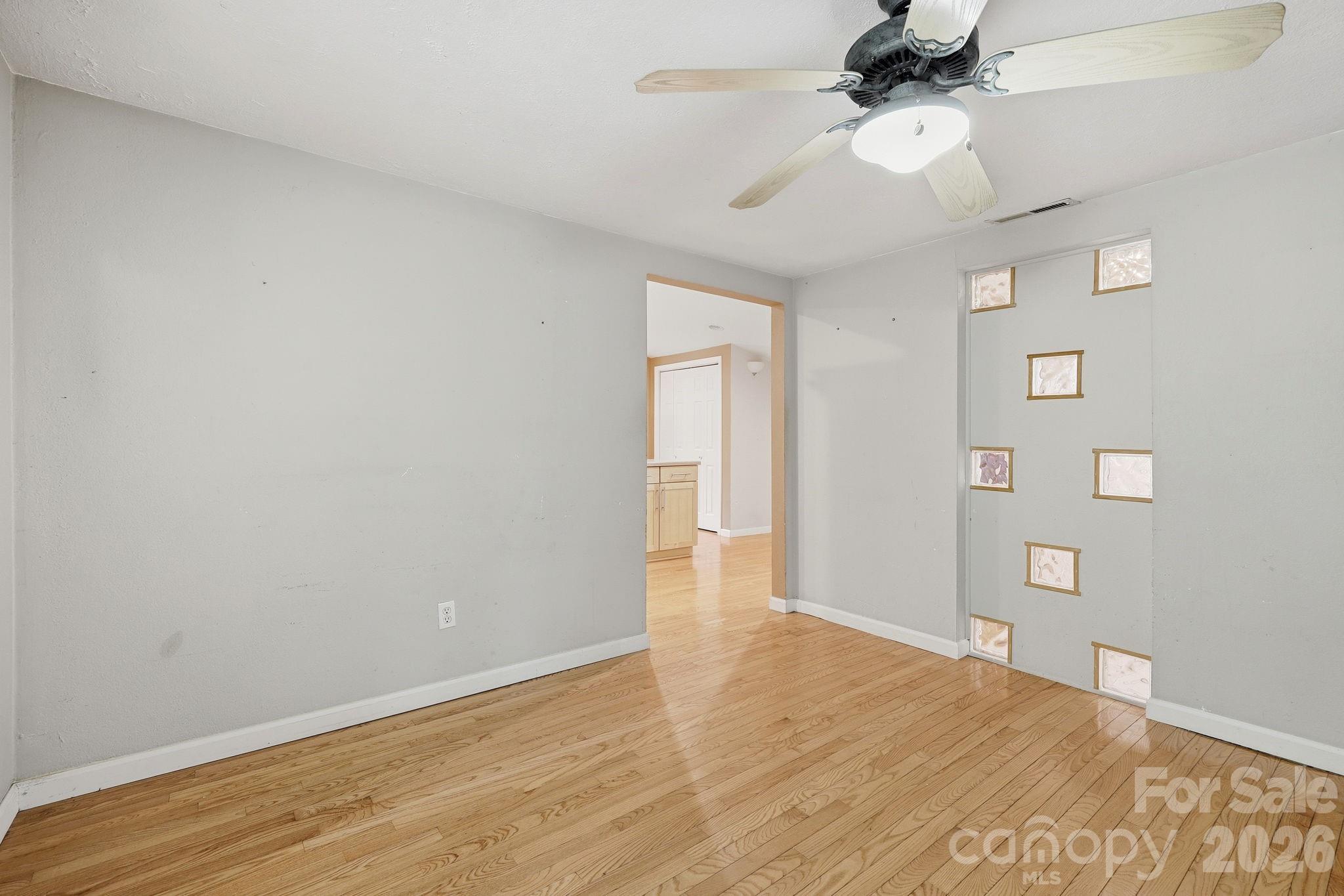 3383 Thickety Road — Clyde