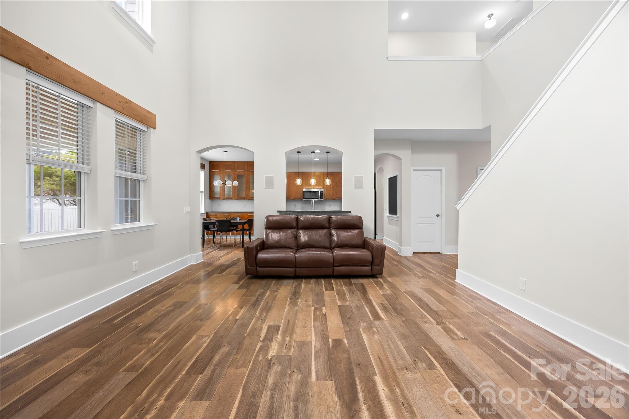 6428 Manitoba Lane — Charlotte