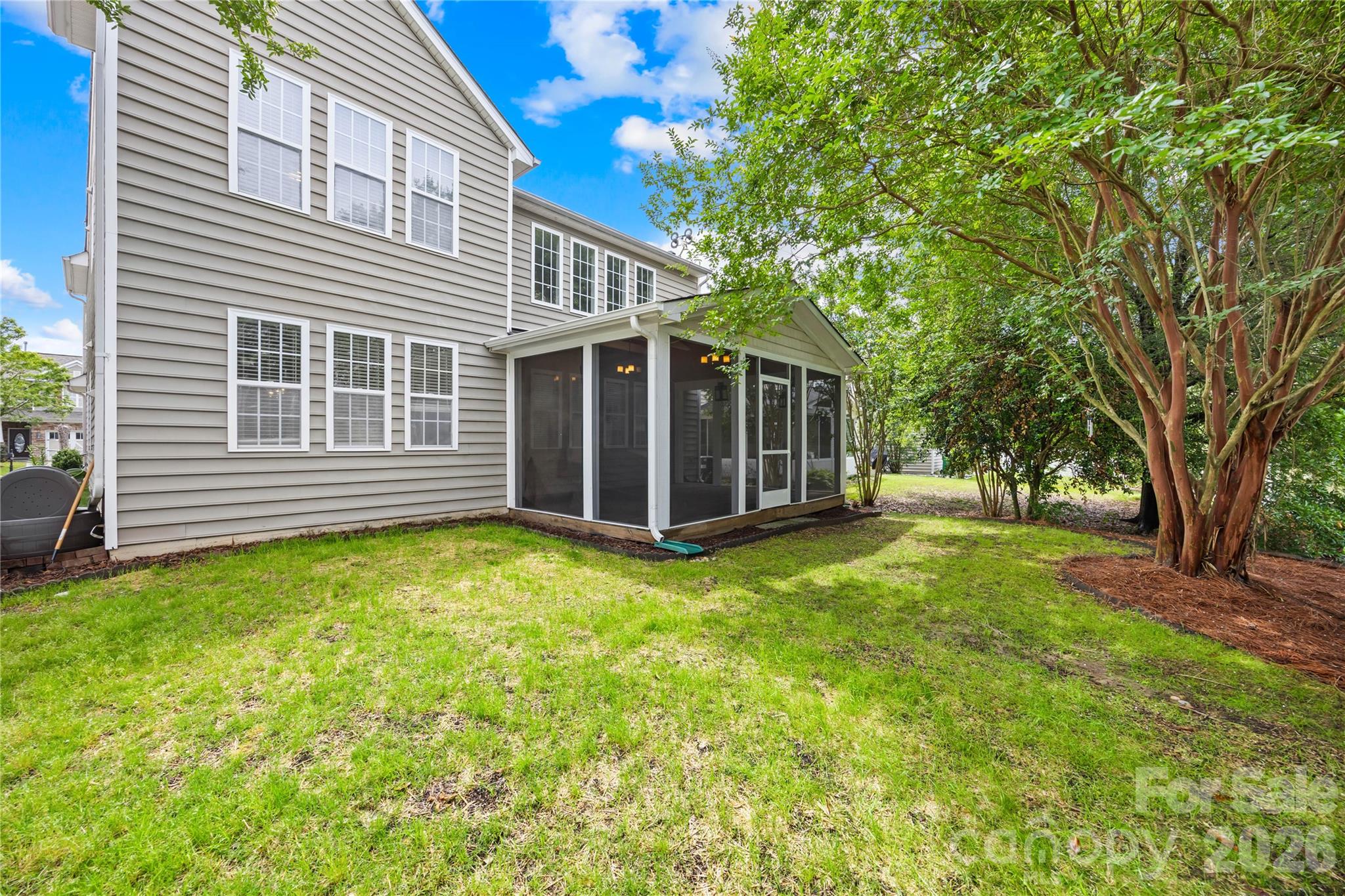 6428 Manitoba Lane — Charlotte