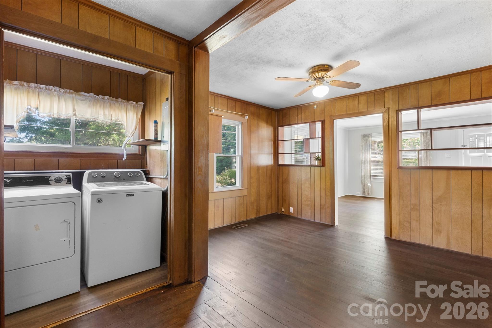 3425 Long Ferry Road — Salisbury