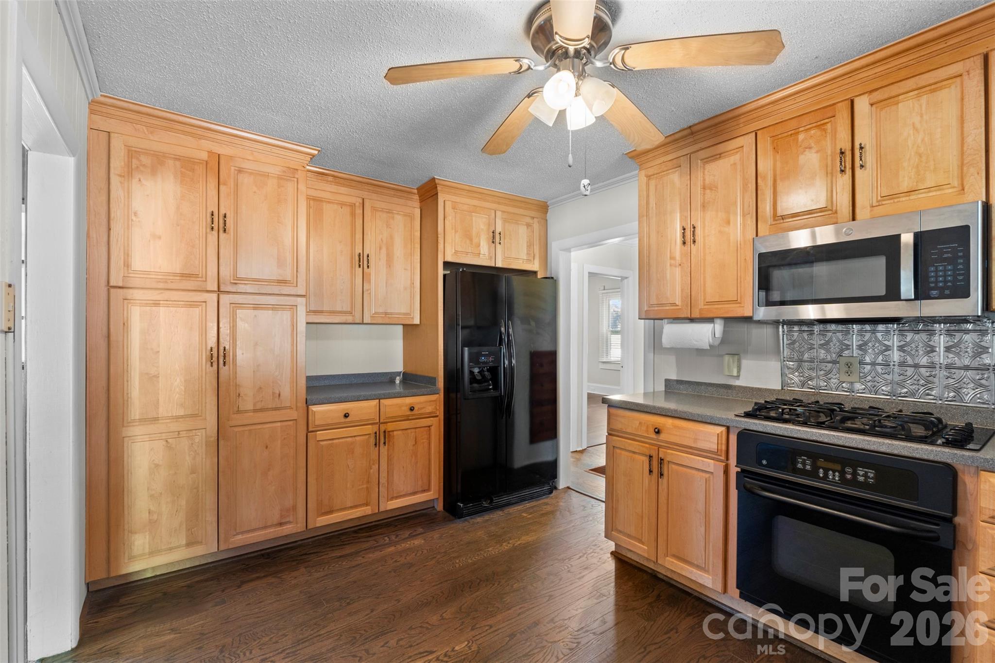 3425 Long Ferry Road — Salisbury