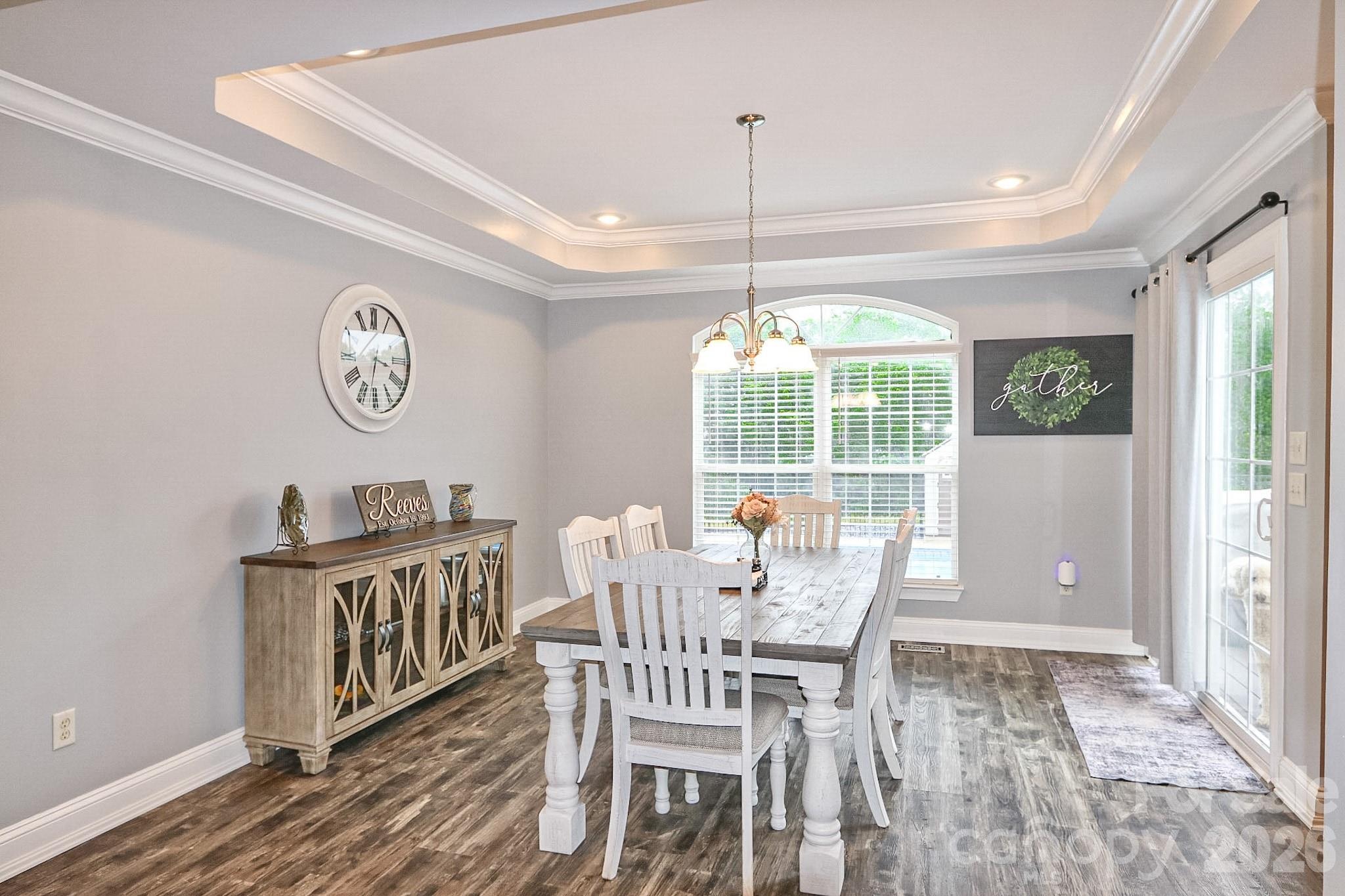 3127 Yorkshire Lane — Boonville