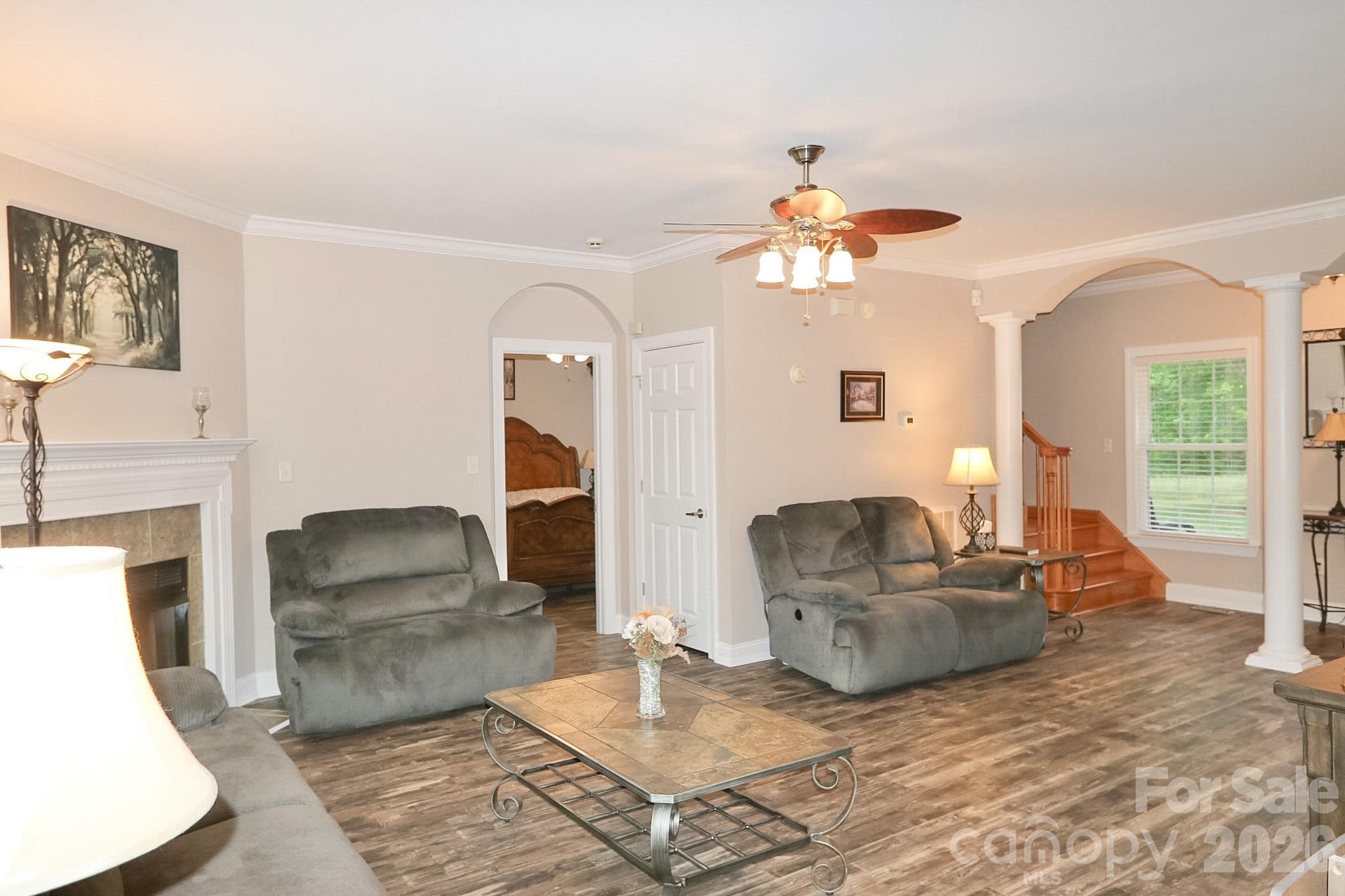 3127 Yorkshire Lane — Boonville
