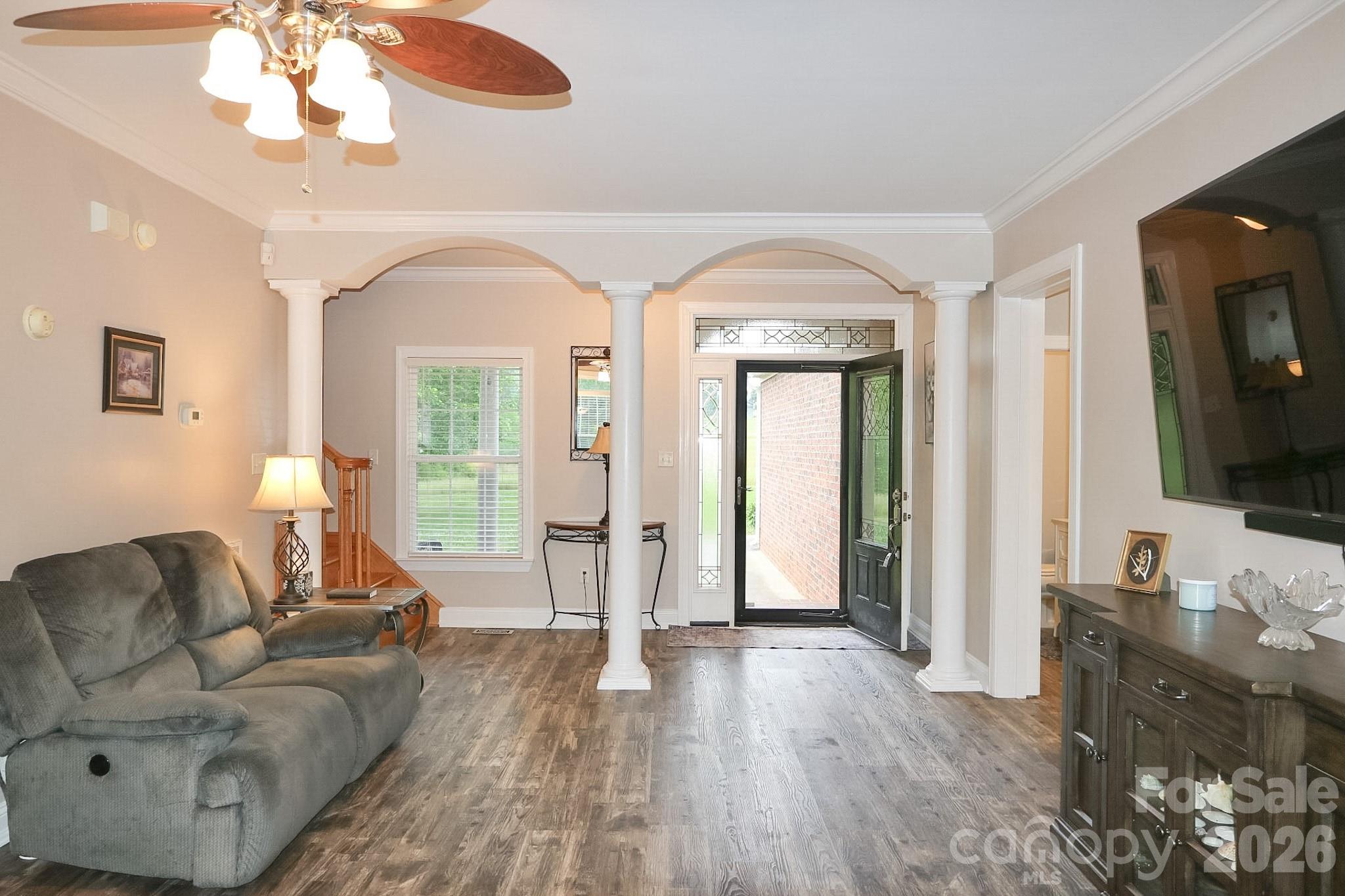 3127 Yorkshire Lane — Boonville