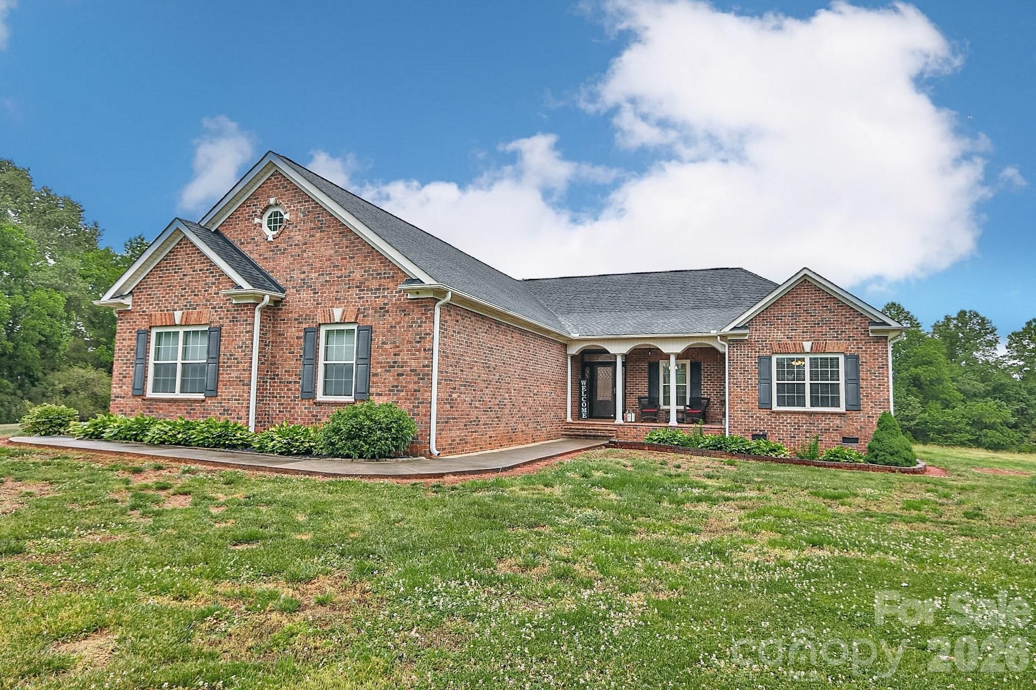 3127 Yorkshire Lane — Boonville