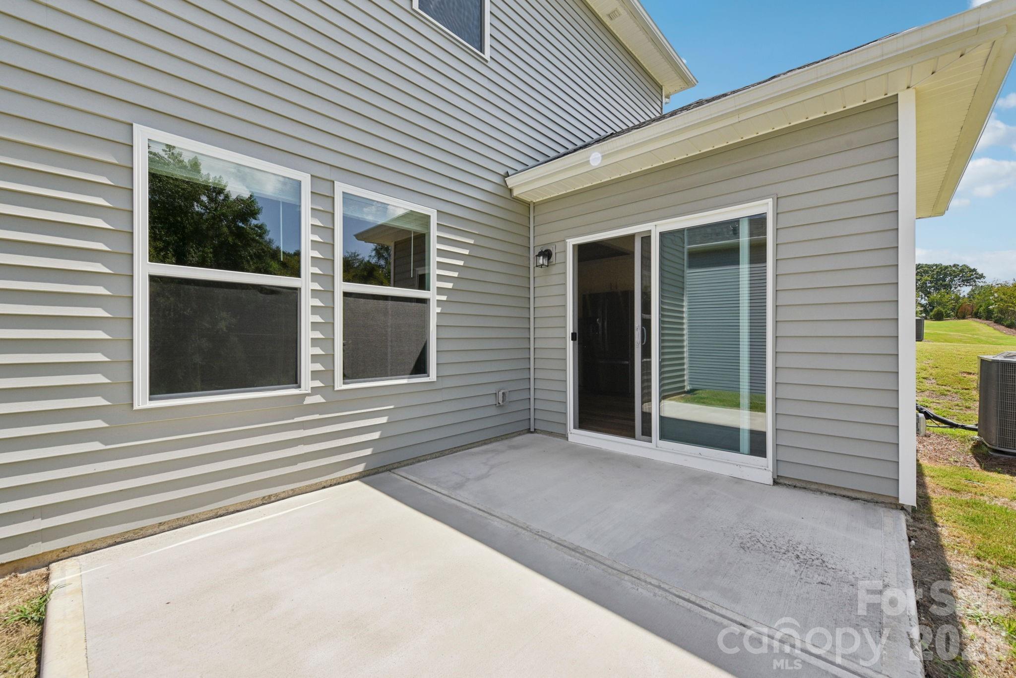 434 Luna Lane — Shelby