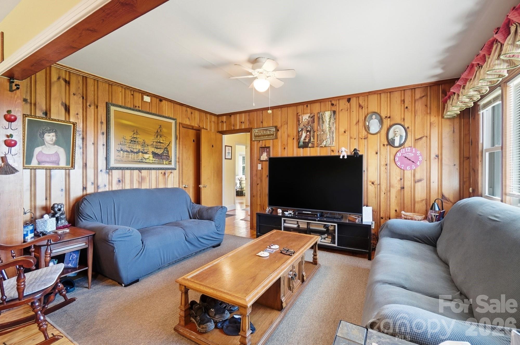 1821 Overbrook Road — Kershaw