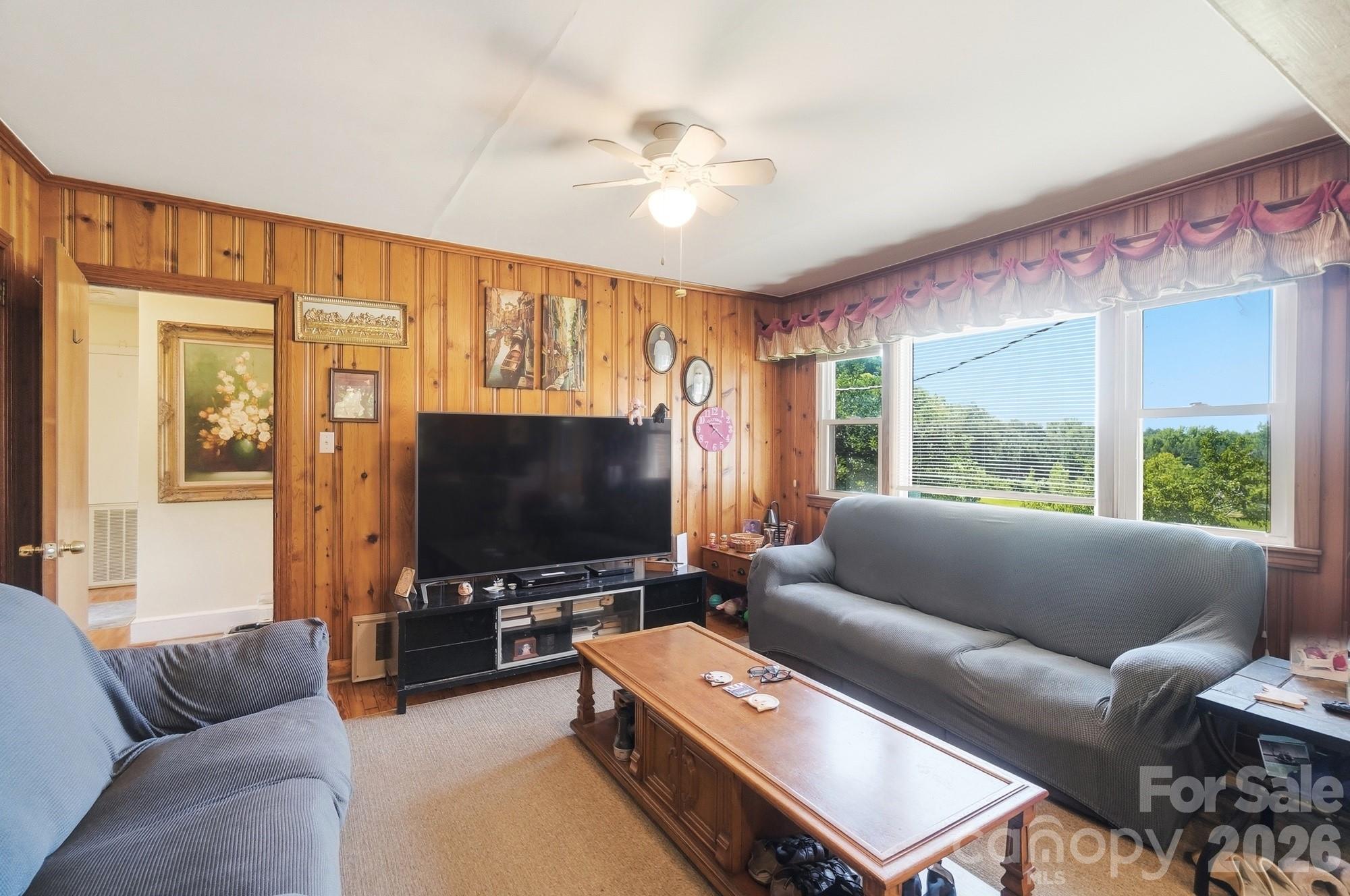 1821 Overbrook Road — Kershaw