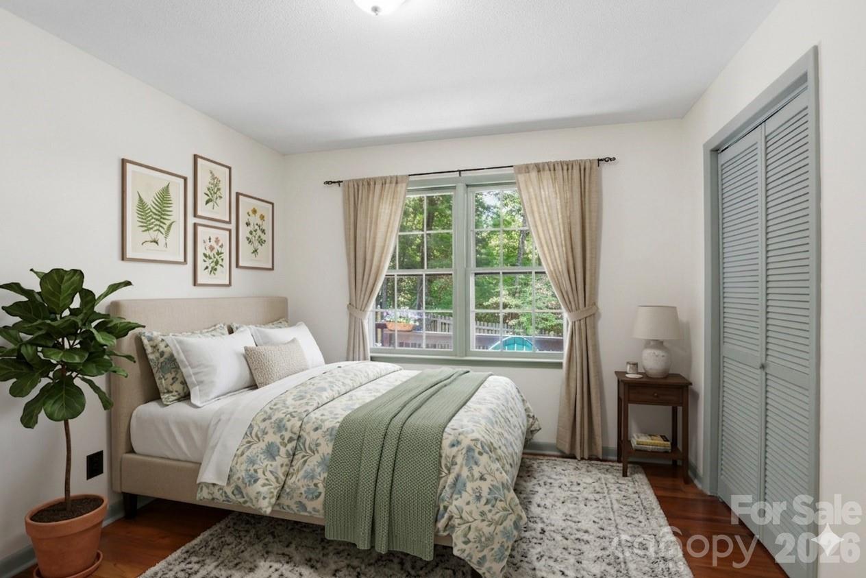 38 Nixon Terrace — Asheville