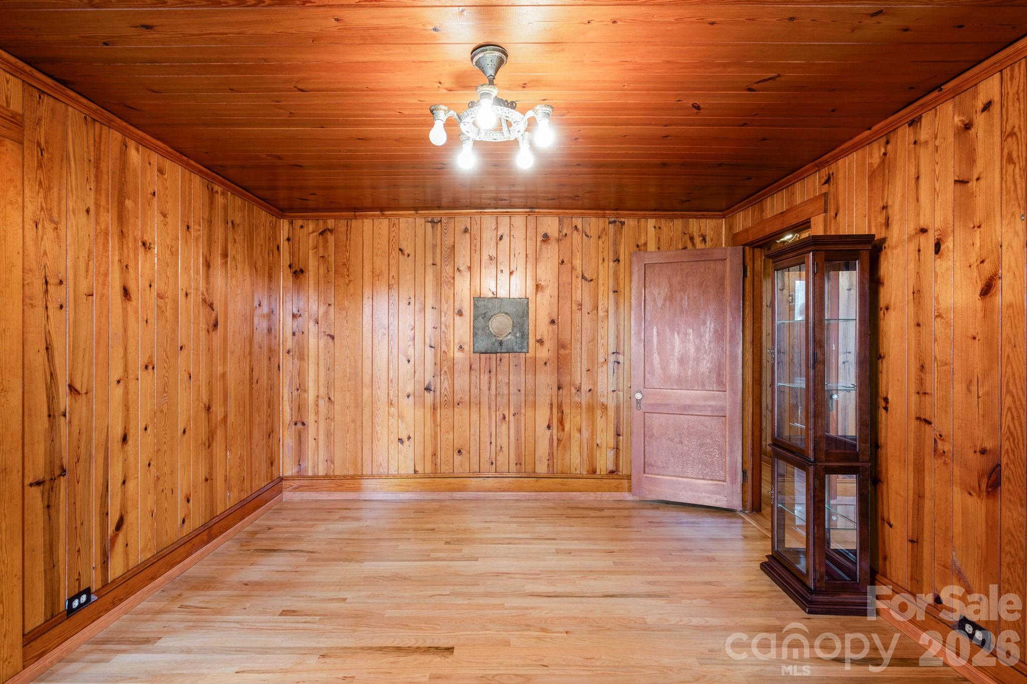 191 Thompson Road — Rutherfordton