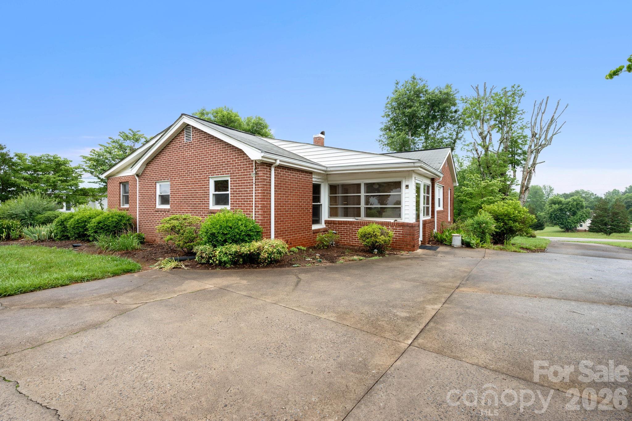 191 Thompson Road — Rutherfordton