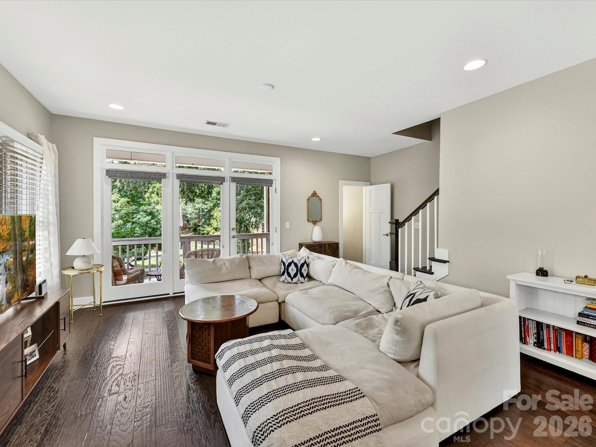 131 Grandin Road — Charlotte