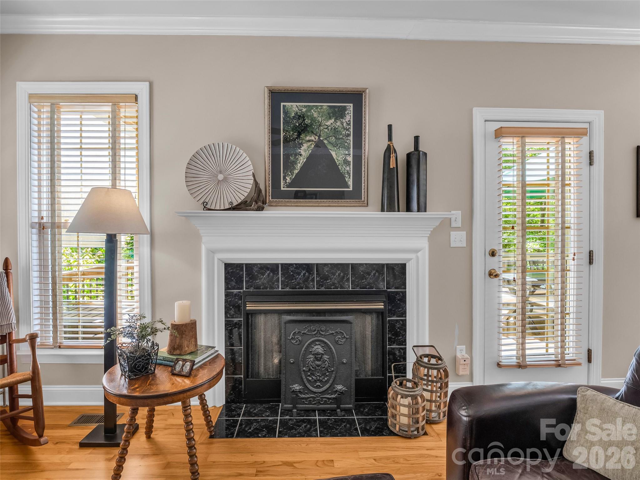 1042 Columbine Road — Asheville