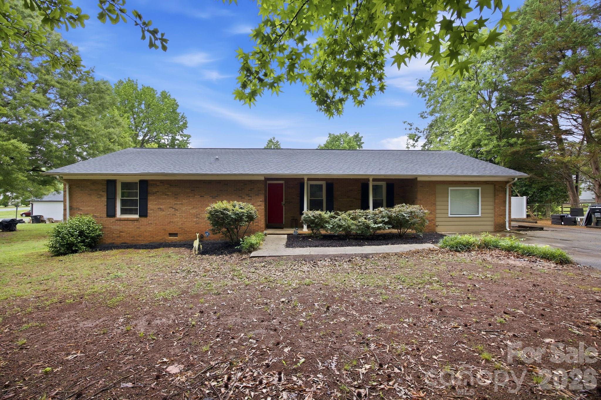 1709 Andover Street NW — Concord