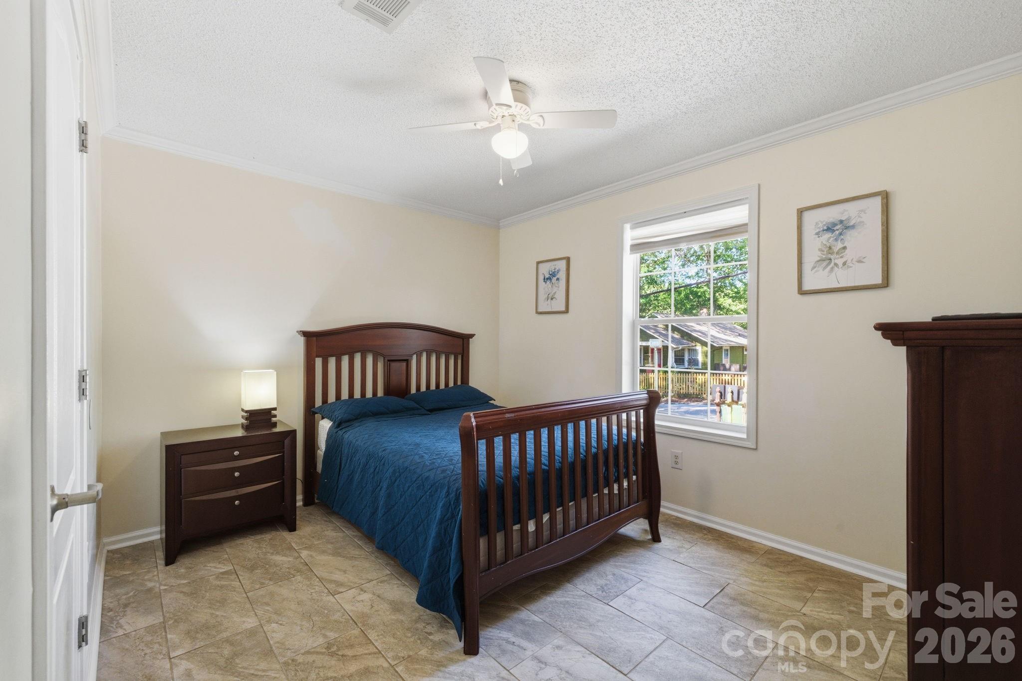 144 Hanover Street — Asheville