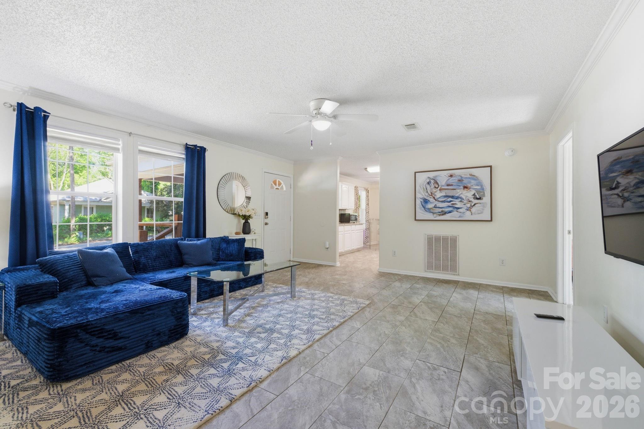 144 Hanover Street — Asheville