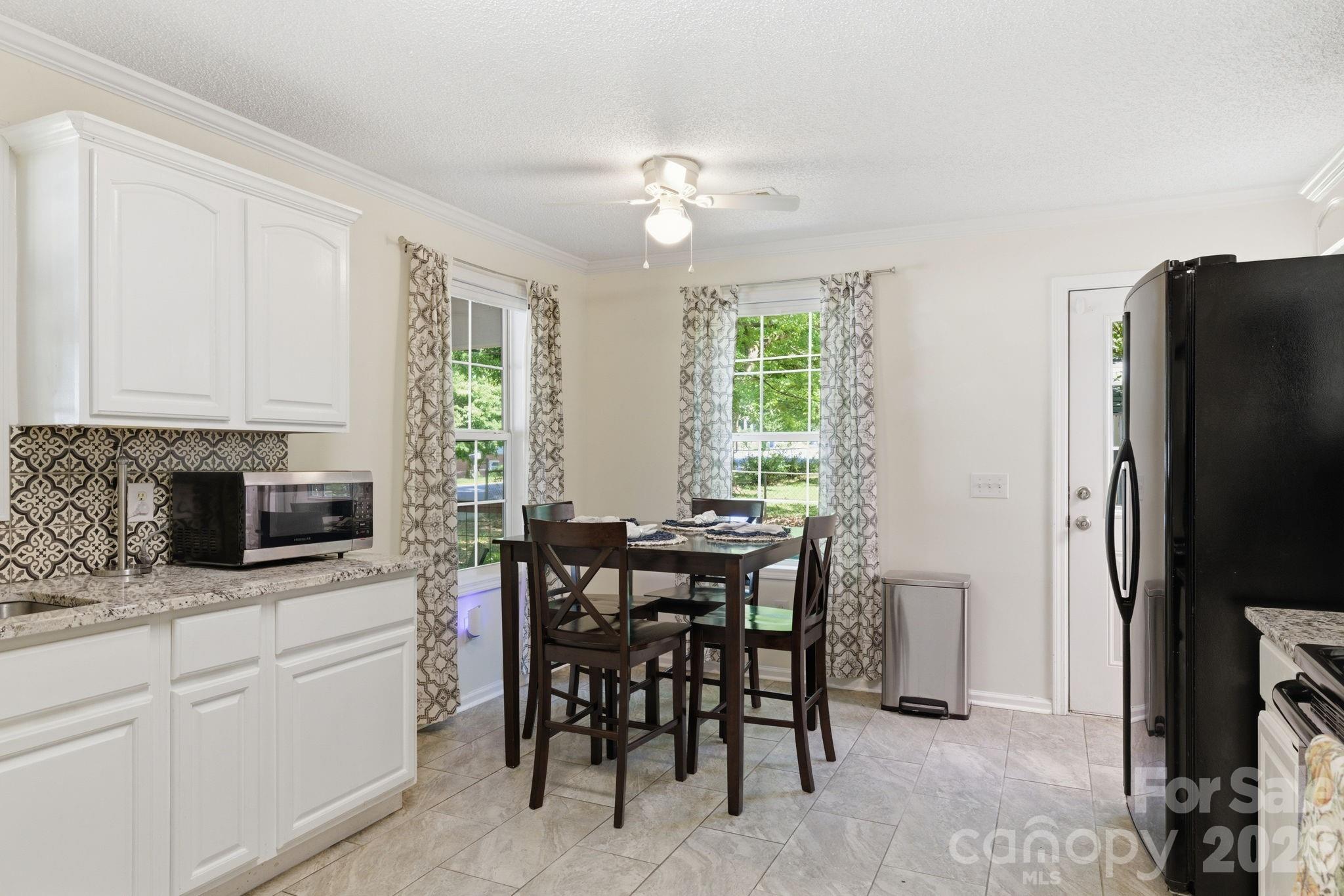 144 Hanover Street — Asheville