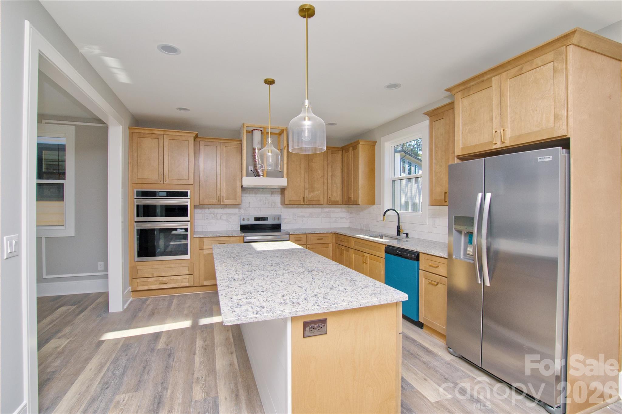 3905 Plainview Road — Charlotte