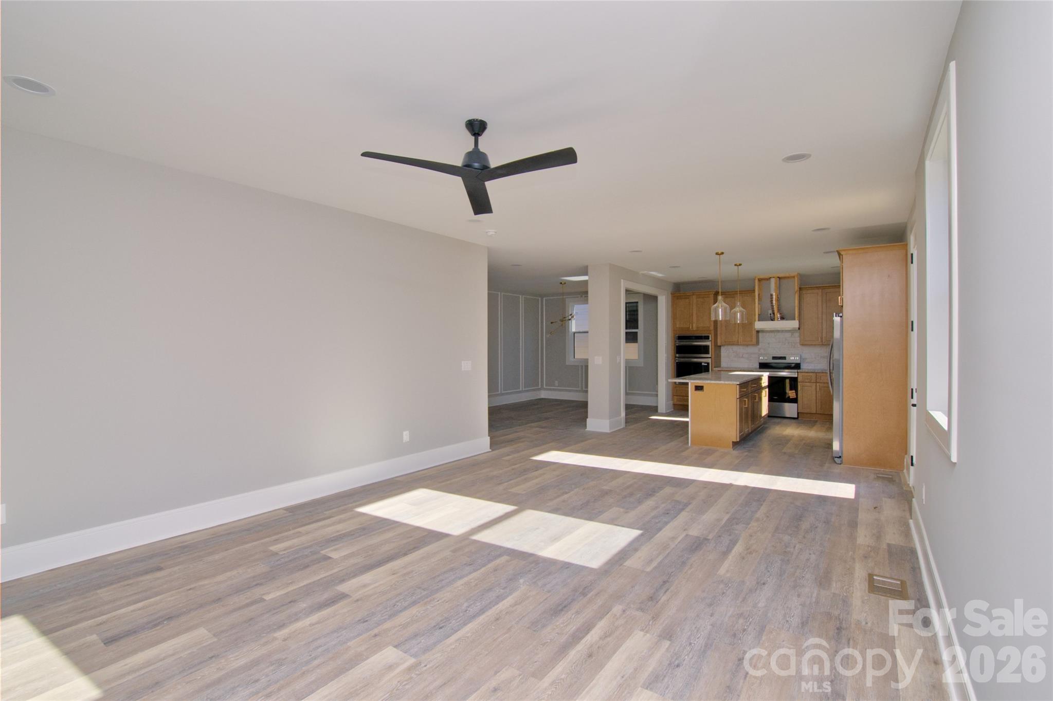 3905 Plainview Road — Charlotte