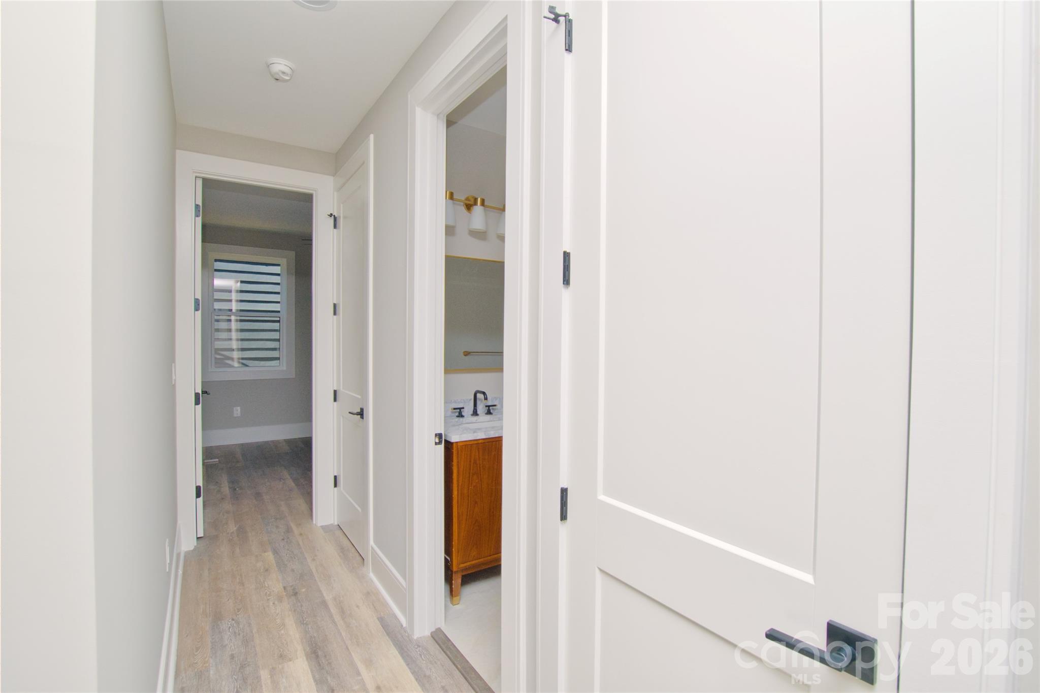 3905 Plainview Road — Charlotte