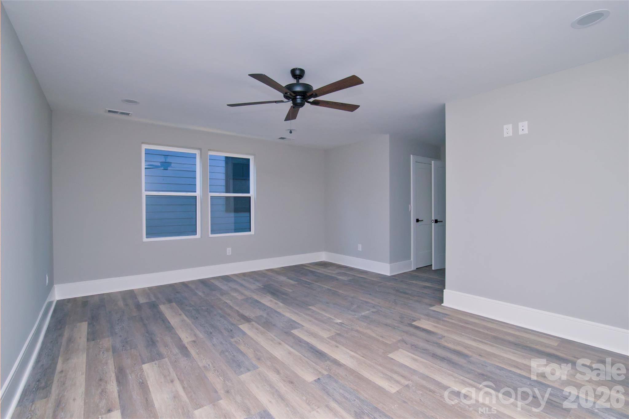 3905 Plainview Road — Charlotte