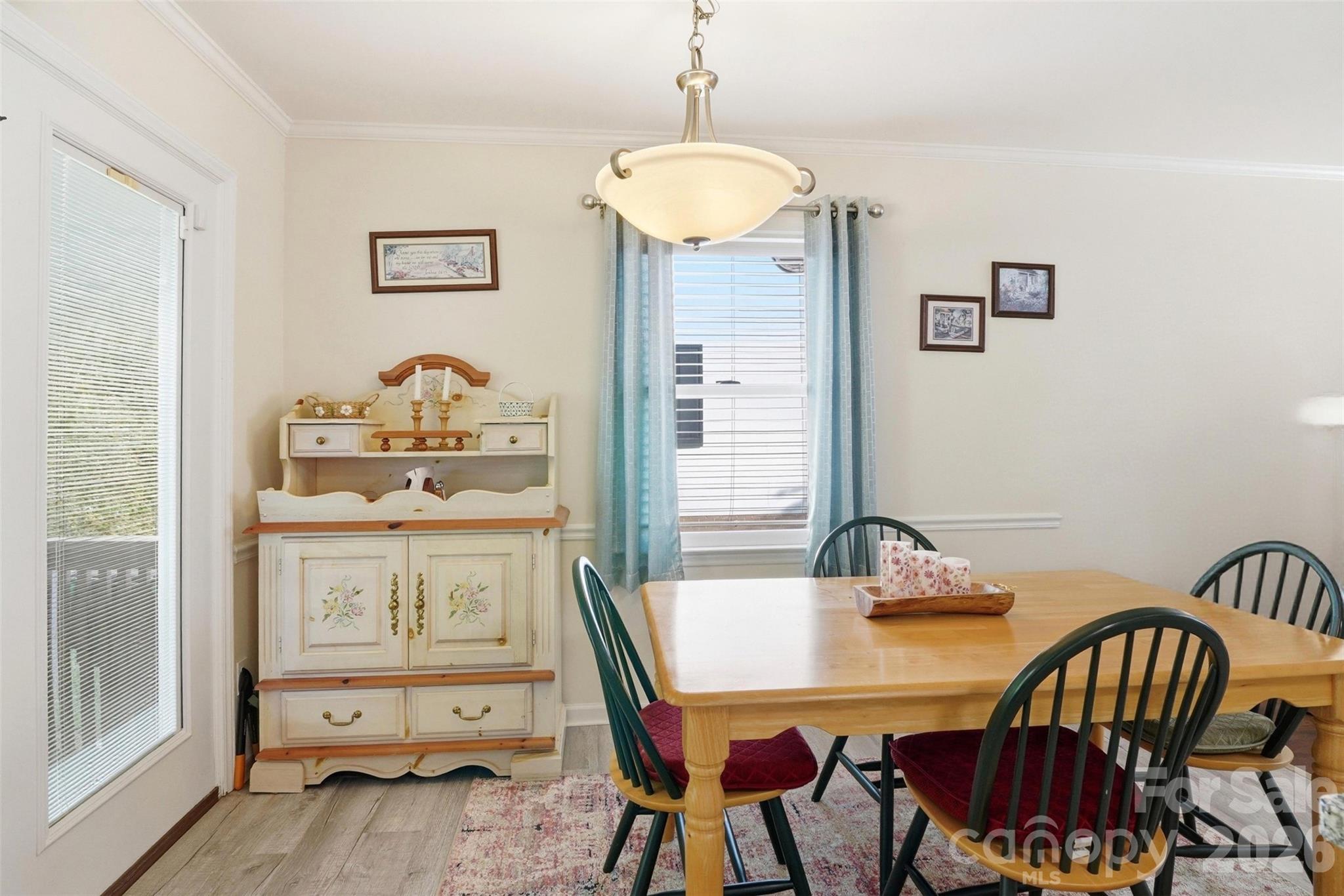 6027 Crape Myrtle Lane — Charlotte