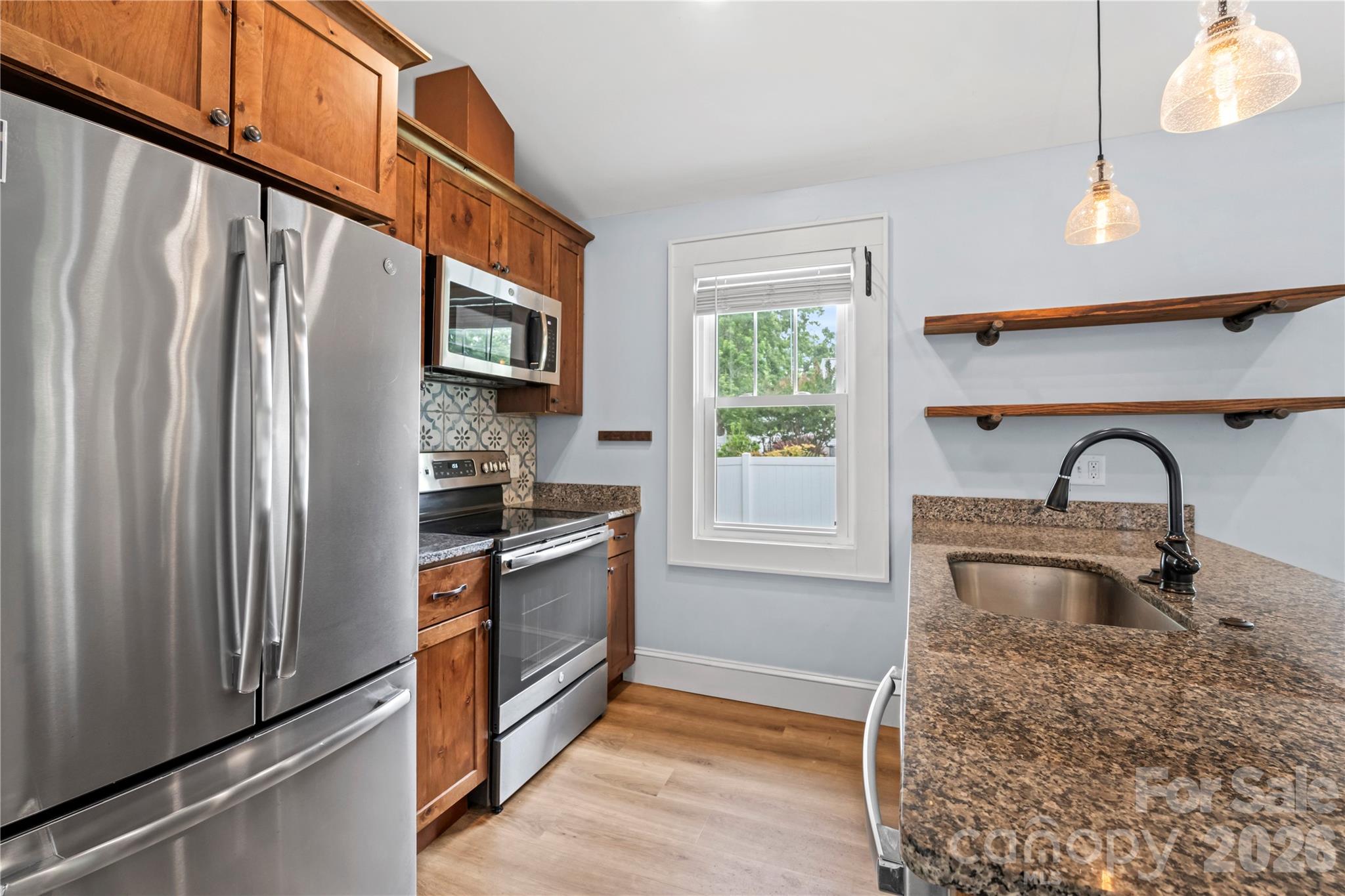 130 Winston Avenue — Asheville