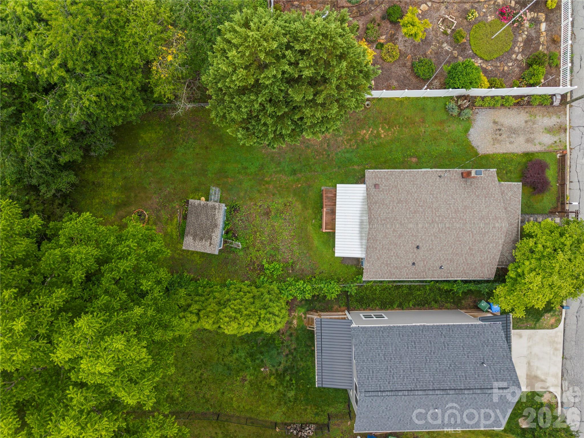 130 Winston Avenue — Asheville
