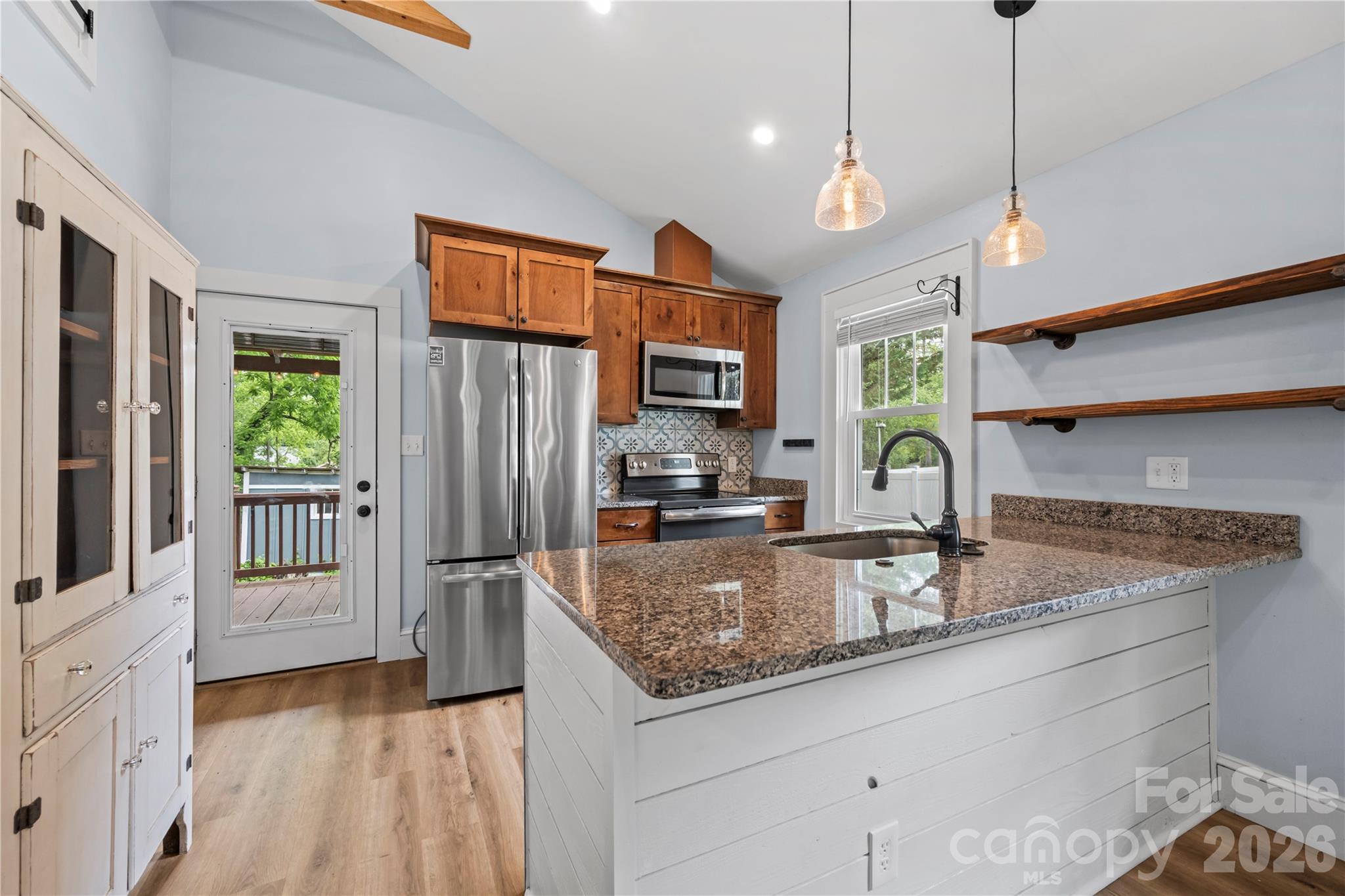 130 Winston Avenue — Asheville