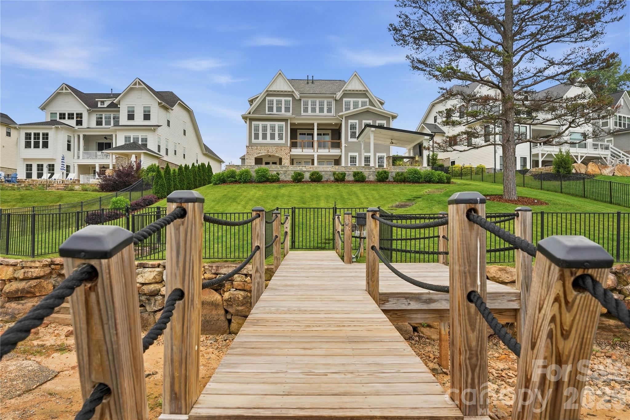 115 Little Indian Loop — Mooresville