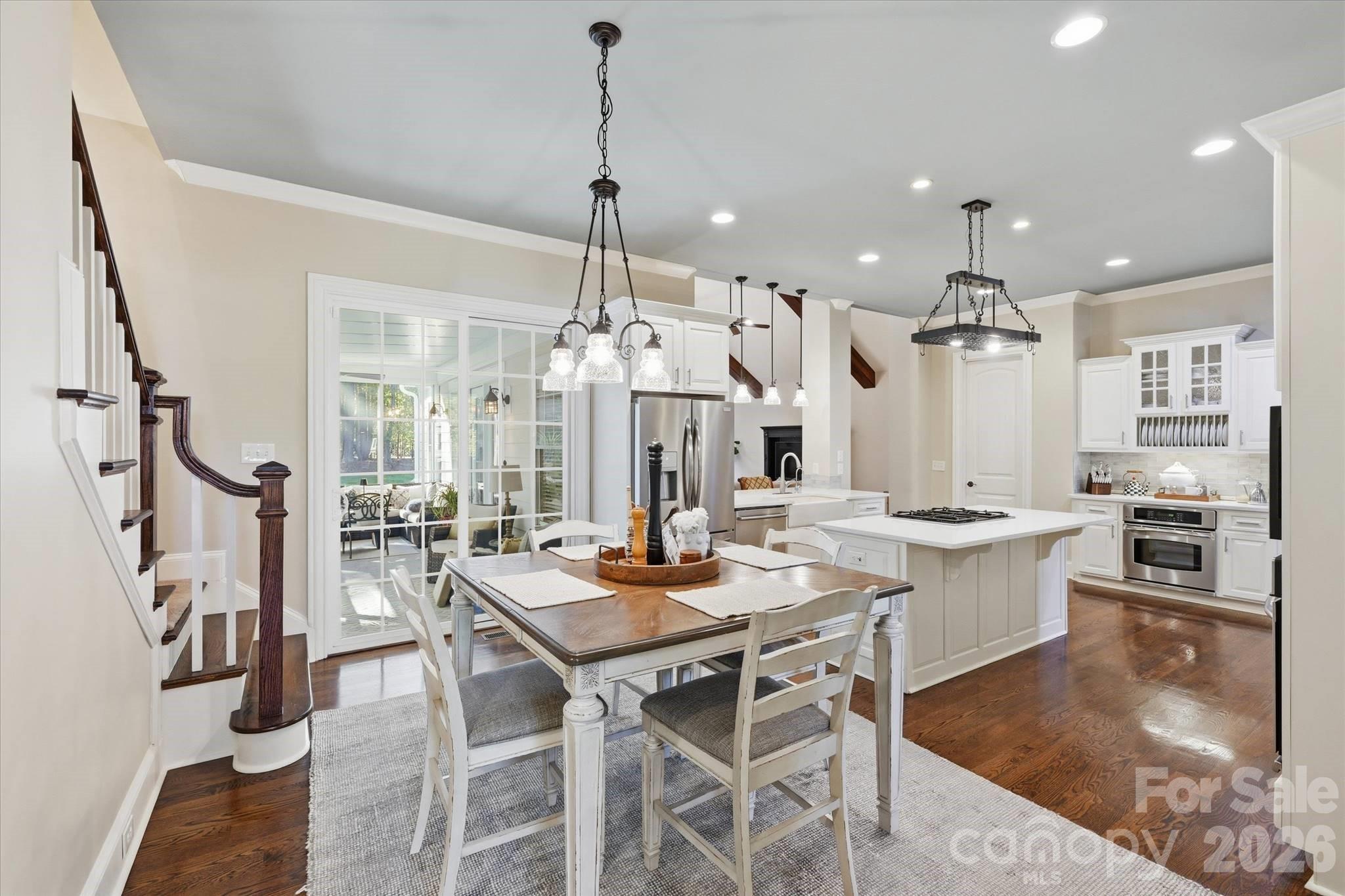 148 E Cold Hollow Farms Drive — Mooresville