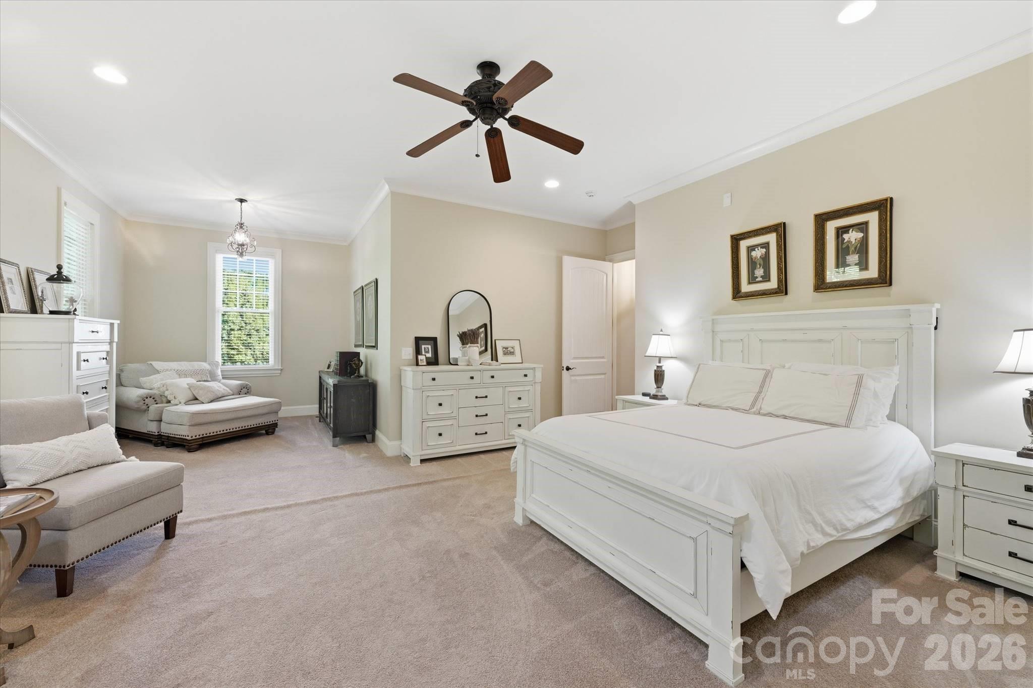 148 E Cold Hollow Farms Drive — Mooresville
