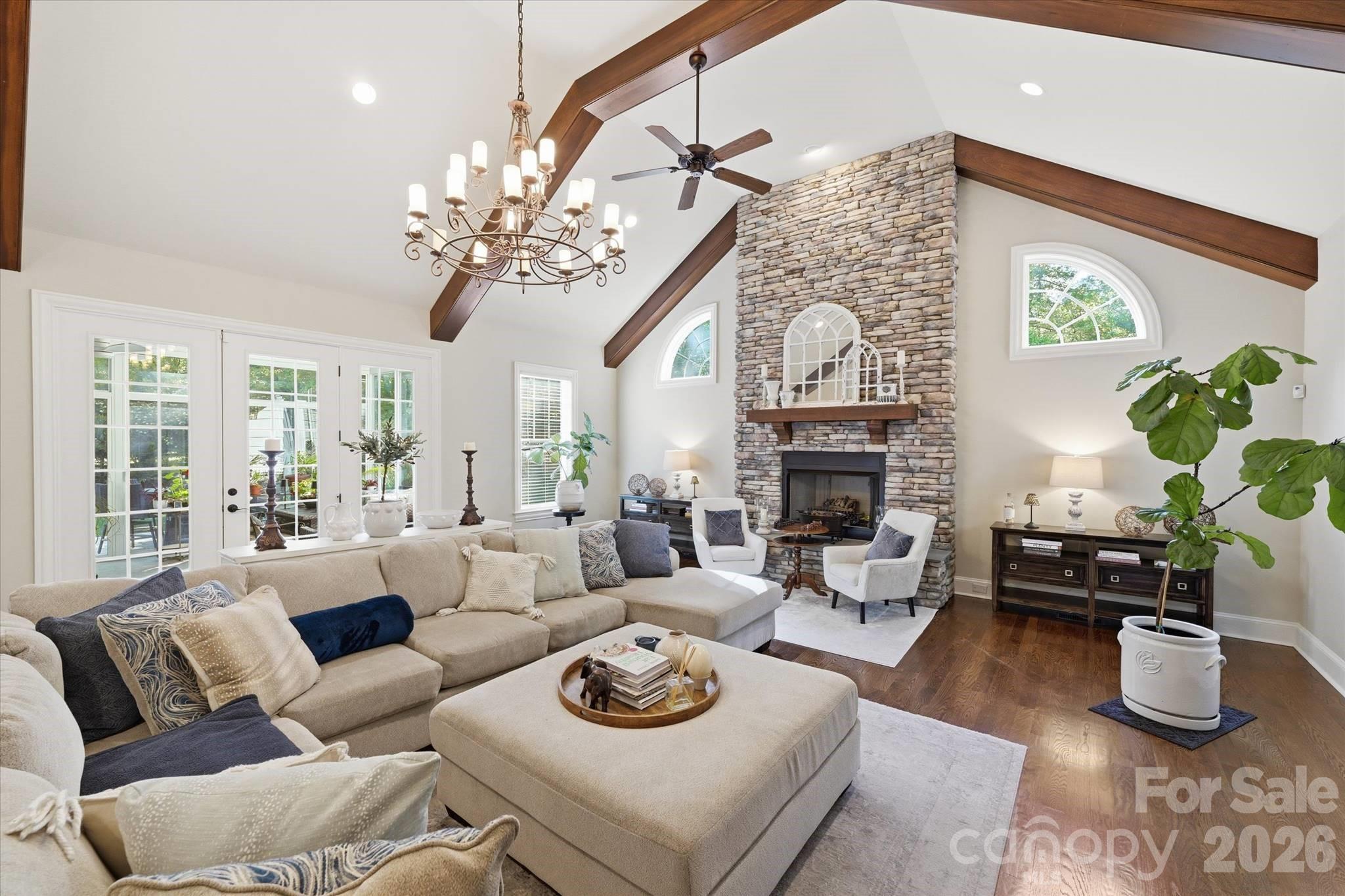 148 E Cold Hollow Farms Drive — Mooresville