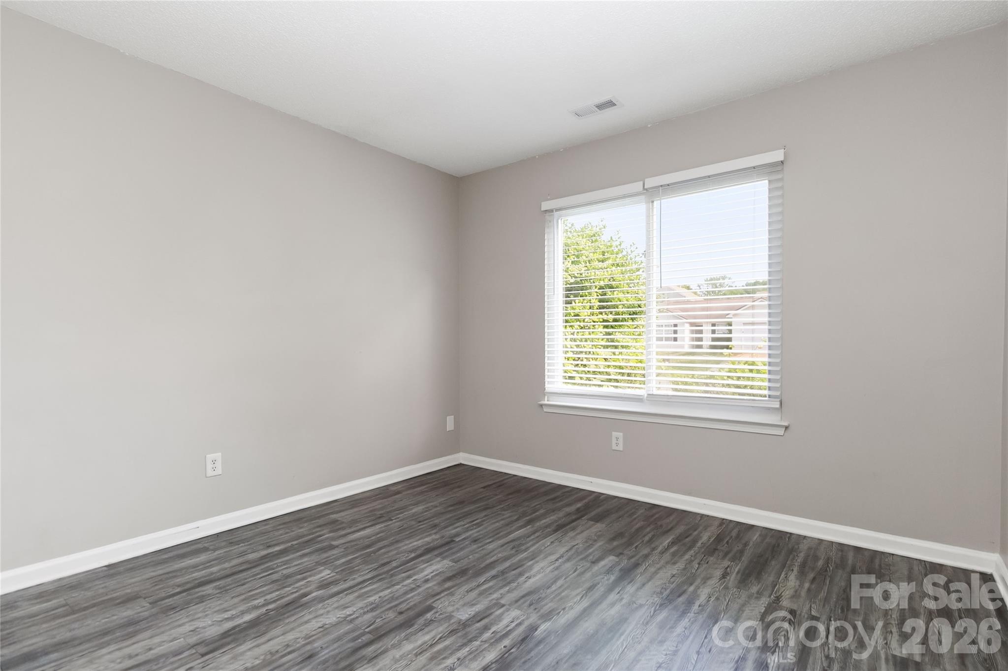 2721 Fairstone Avenue — Charlotte