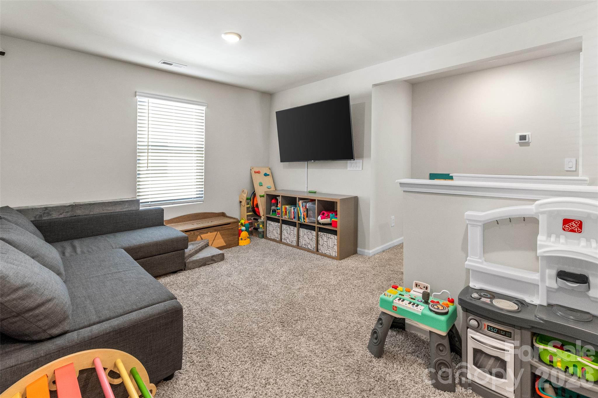 380 Olympia Way — York