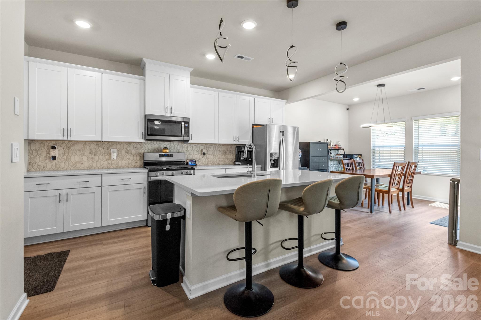 380 Olympia Way — York