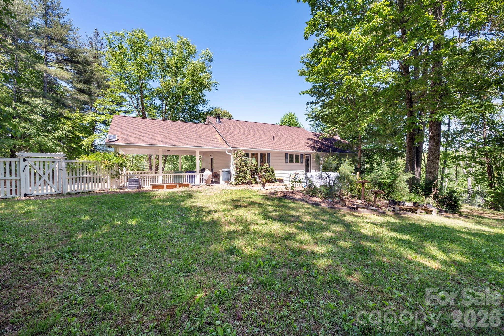 43 Charles Marlowe Drive — Fairview