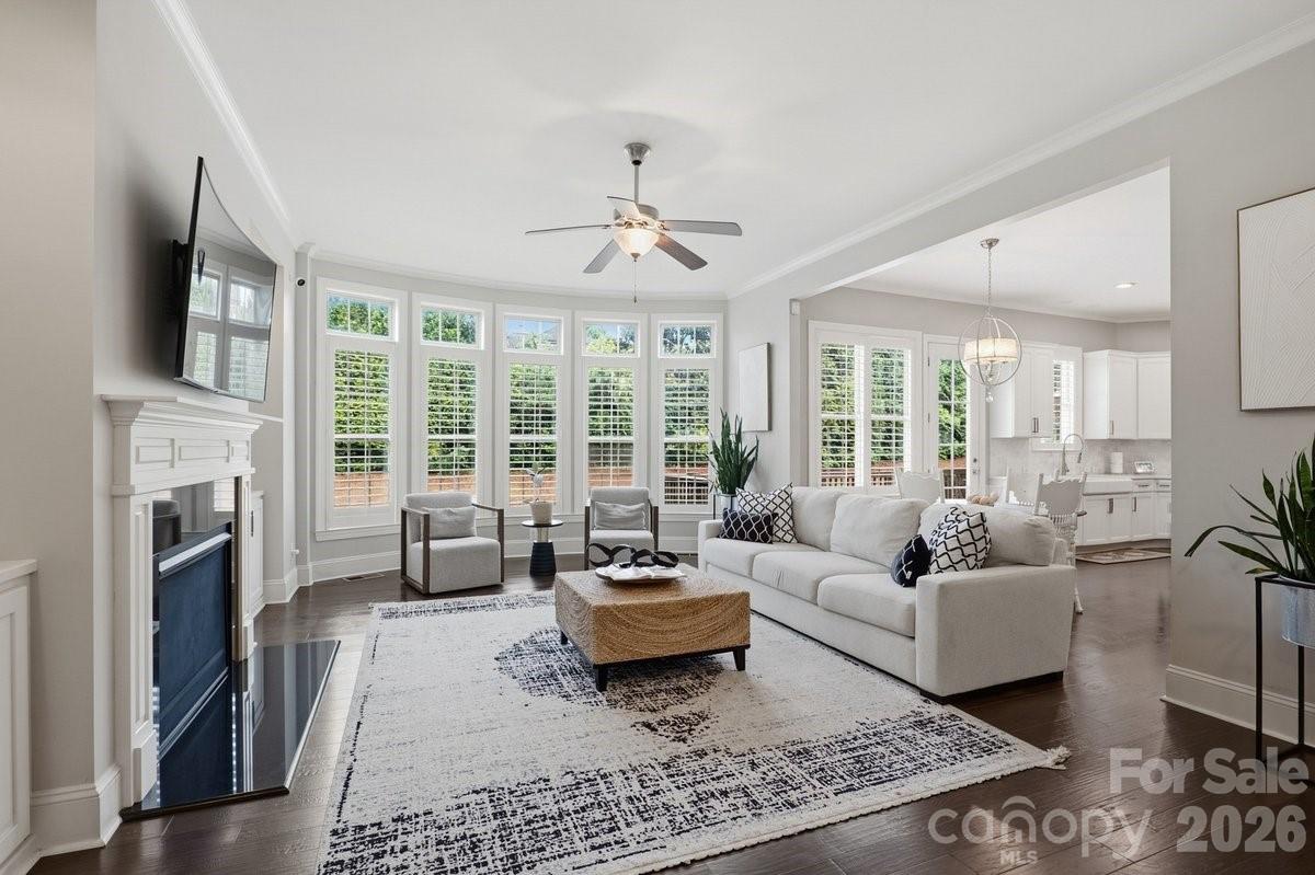 7323 Harcourt Crossing — Fort Mill