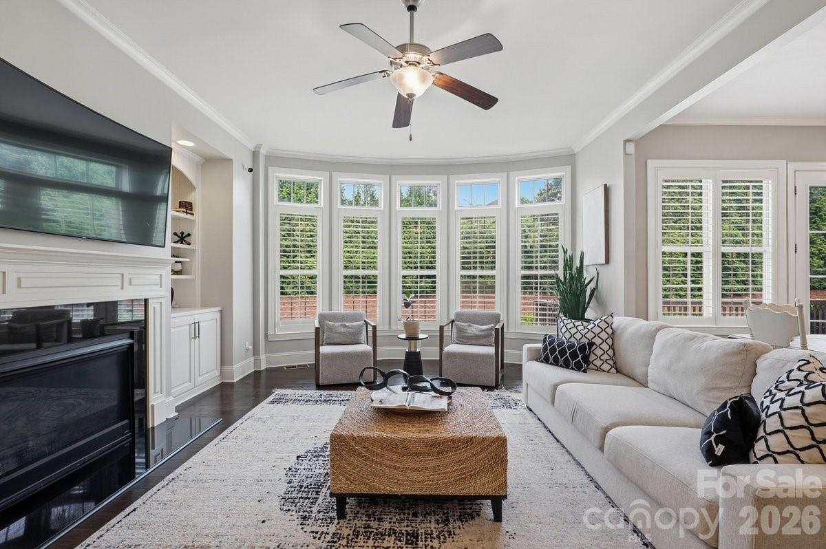 7323 Harcourt Crossing — Fort Mill